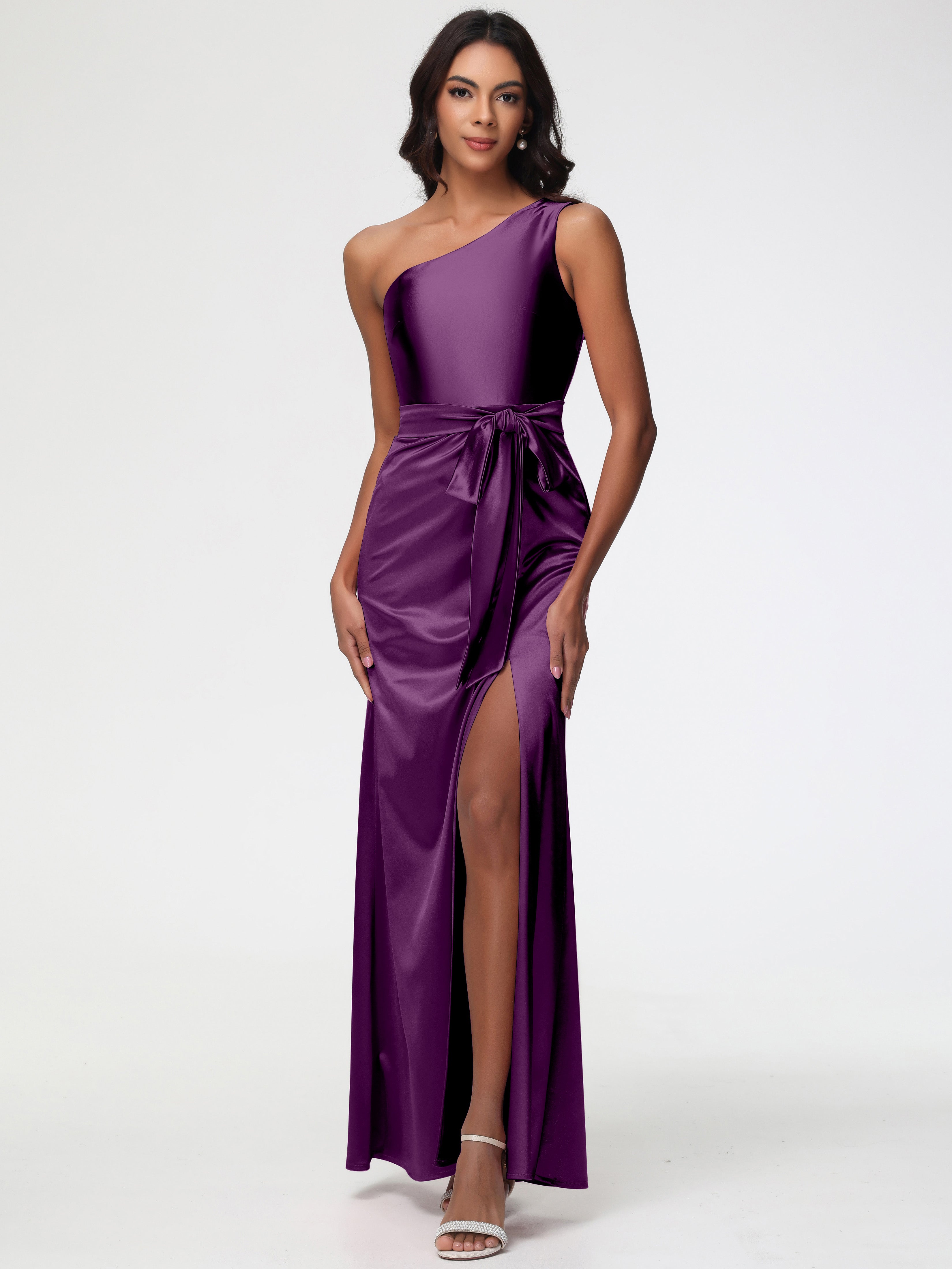 Robes De Demoiselle D'Honneur En Raisin Satin Extensible Seule-Épaule Robe Fourreau Demoiselle D Honneur