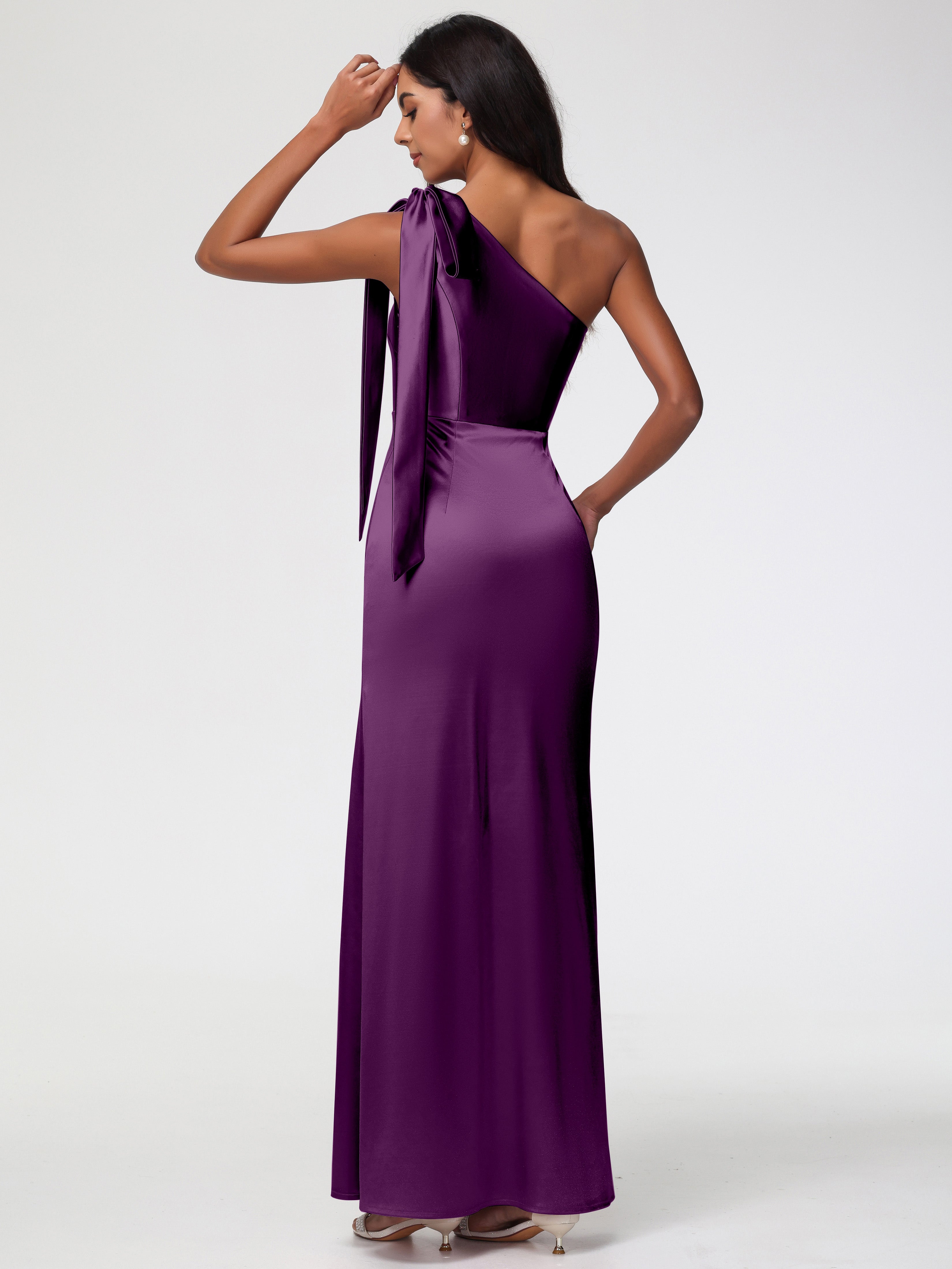 Robes De Demoiselle D'Honneur En Raisin Satin Extensible Seule-Épaule Robe Fourreau Demoiselle D Honneur