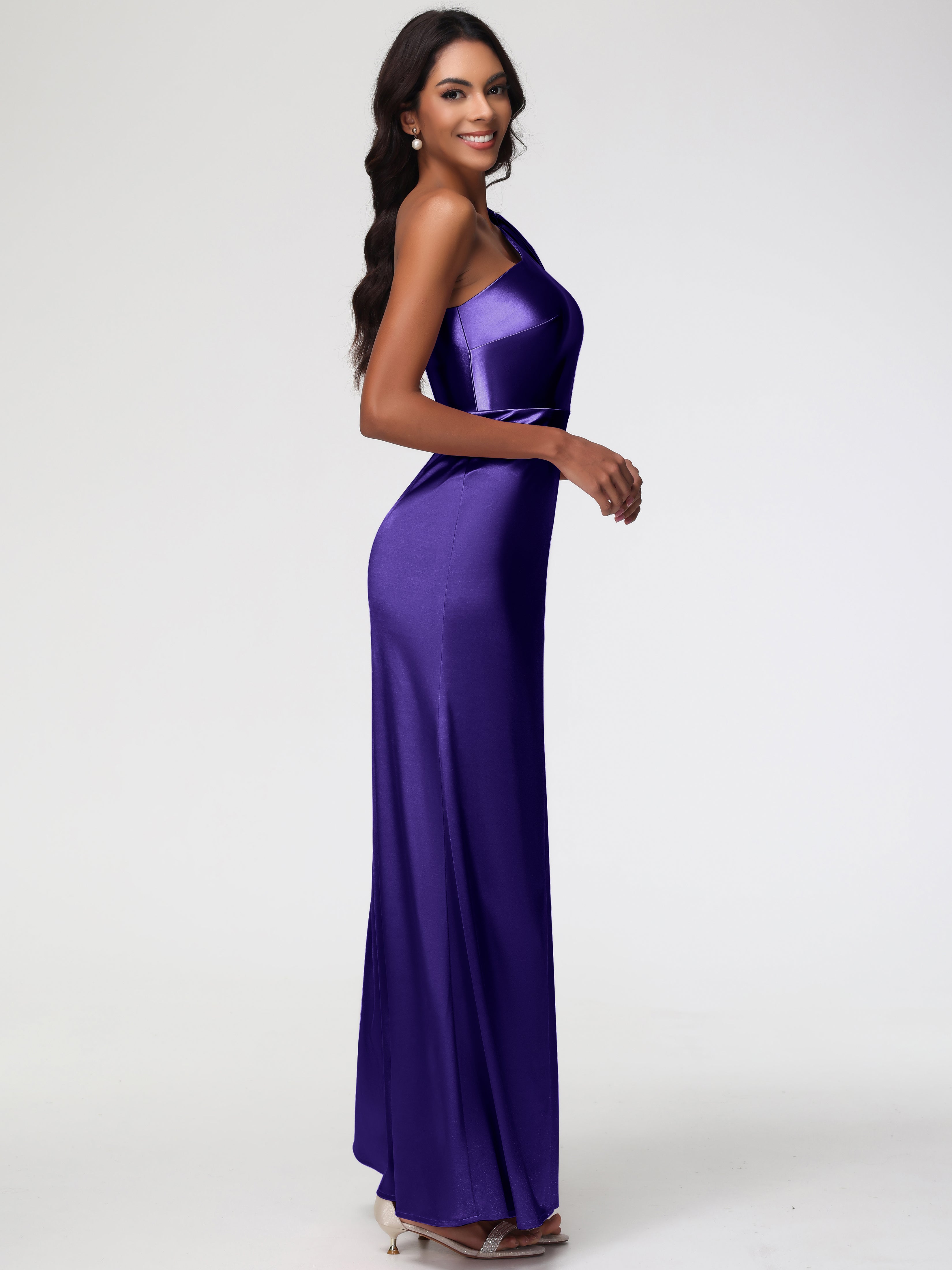 Robes De Demoiselle D'Honneur En Régence Satin Extensible Seule-Épaule Robe Fourreau Demoiselle D Honneur