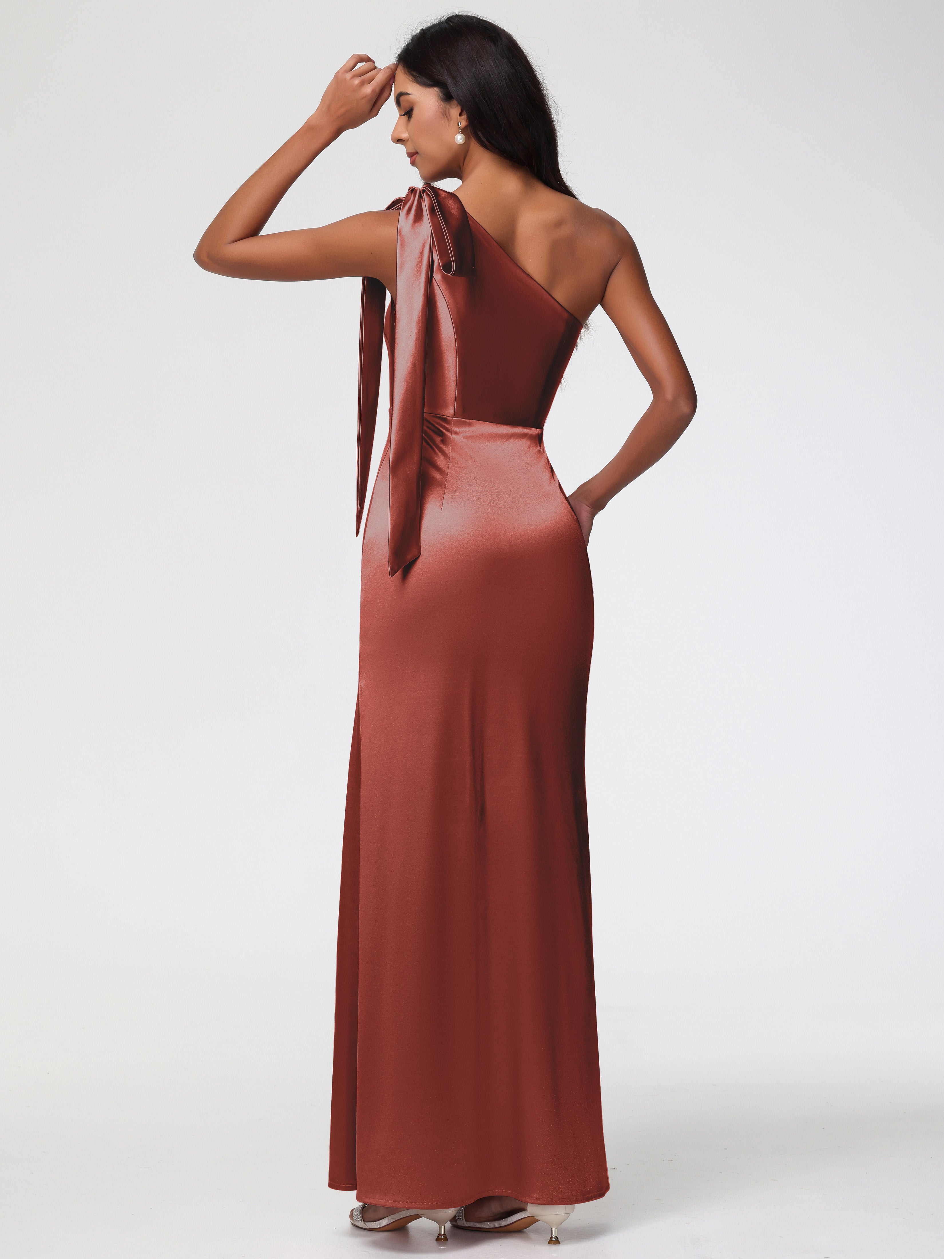 Robe De Demoiselle D'Honneur Rouille Satin Extensible Seule-Épaule Robe Fourreau Demoiselle D Honneur