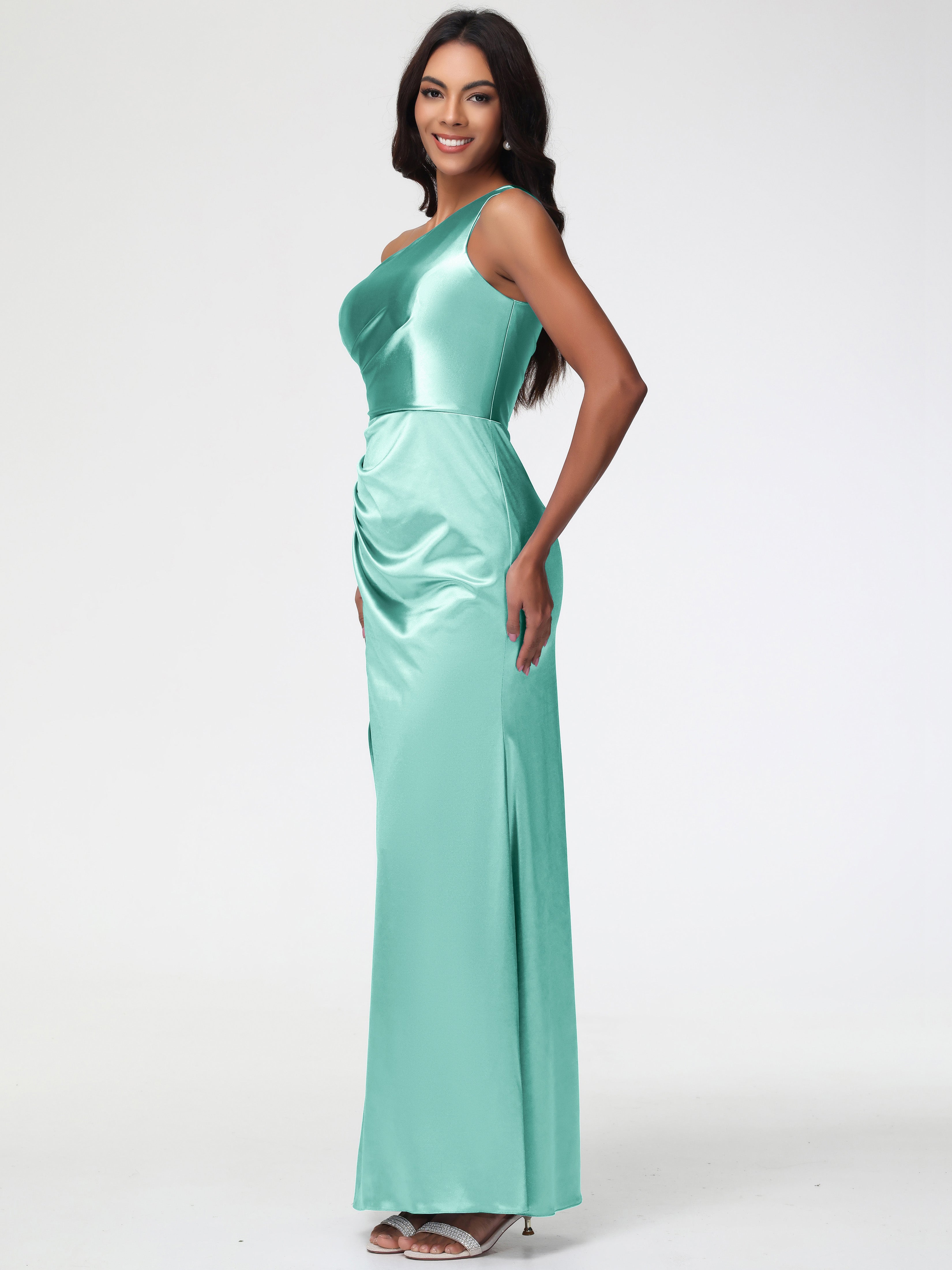 Robes De Demoiselle D'Honneur Vert Menthe Seule-Épaule Satin Extensible Robe Fourreau Demoiselle D Honneur