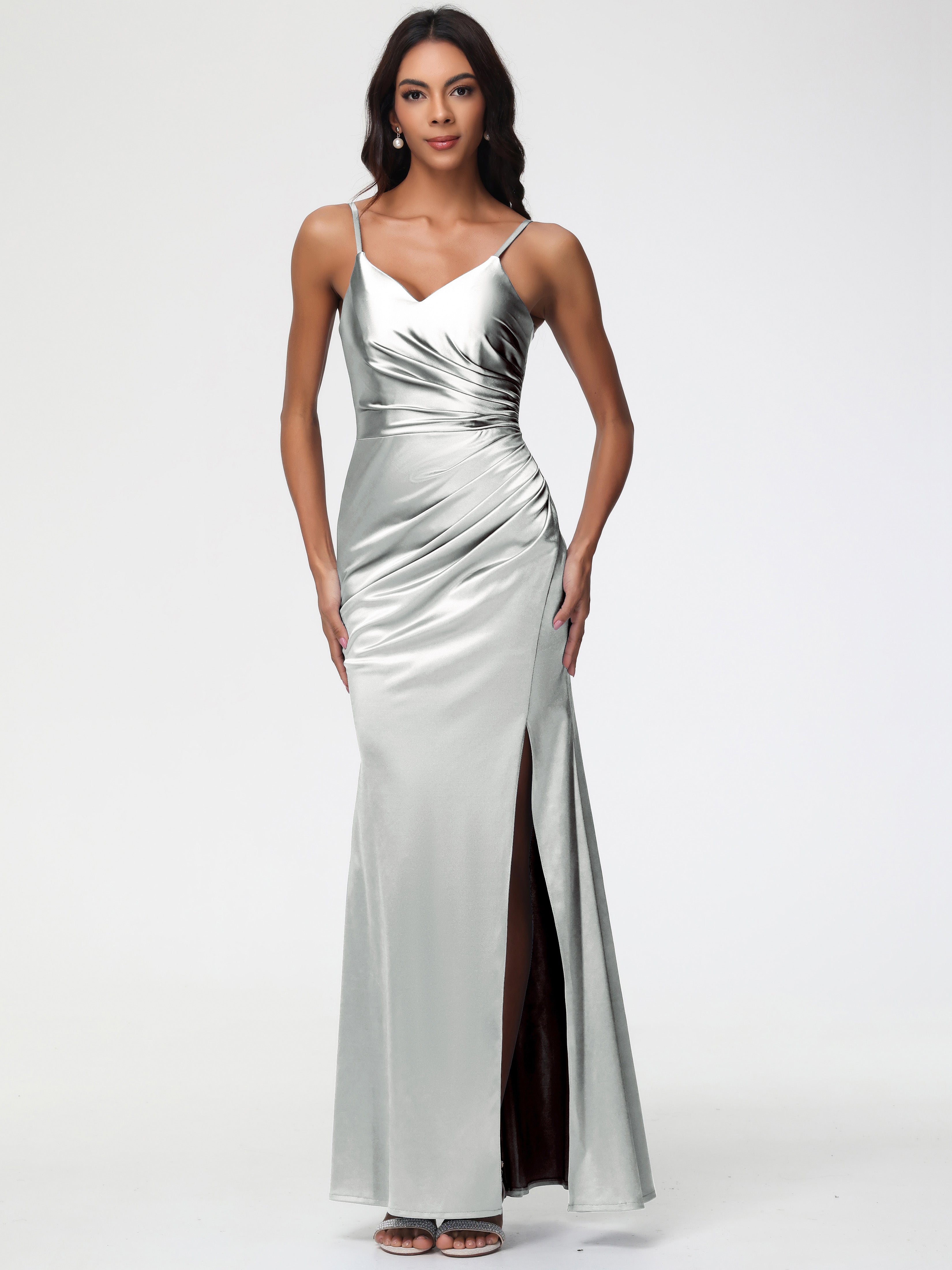 Robe Demoiselle D Honneur Argent Robe Demoiselle D'Honneur Avec Décolleté En V Longue Plissée À Fines Bretelles