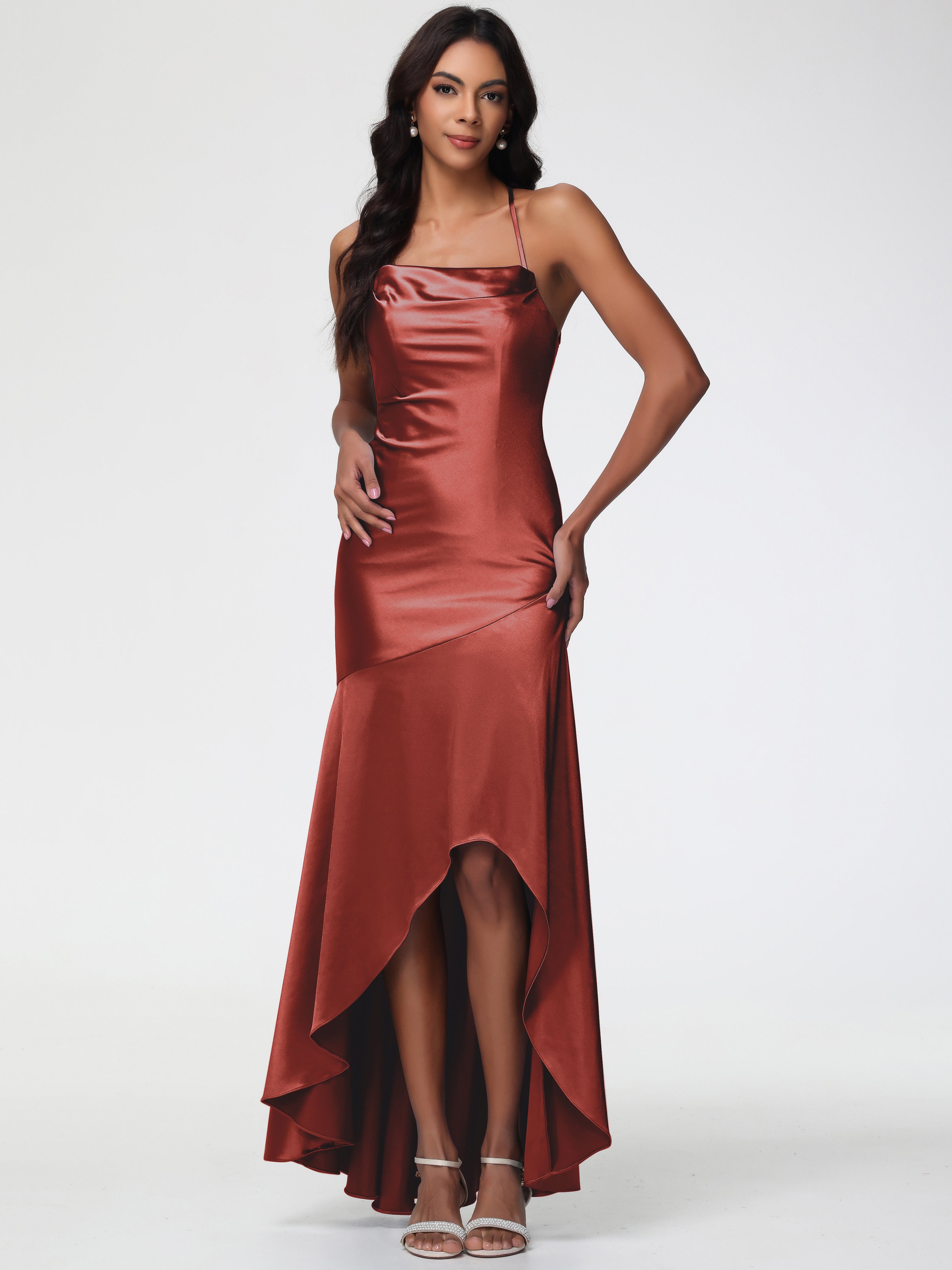 Robes De Demoiselle D'Honneur Rouille Bon Marché Col Bénitier Satin Extensible Robe Fourreau Demoiselle D'Honneur Asymétrique