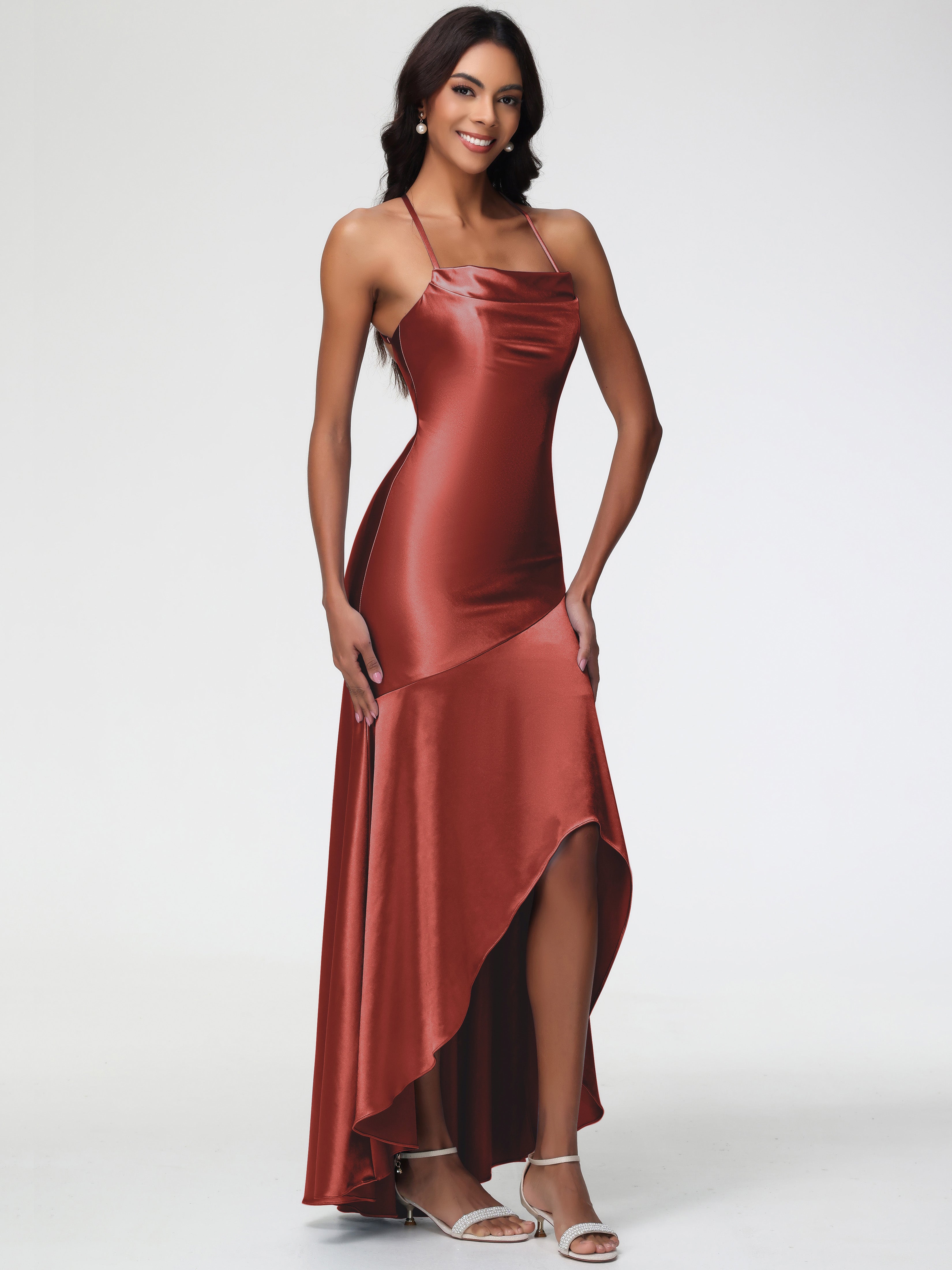 Robes De Demoiselle D'Honneur Rouille Bon Marché Col Bénitier Satin Extensible Robe Fourreau Demoiselle D'Honneur Asymétrique