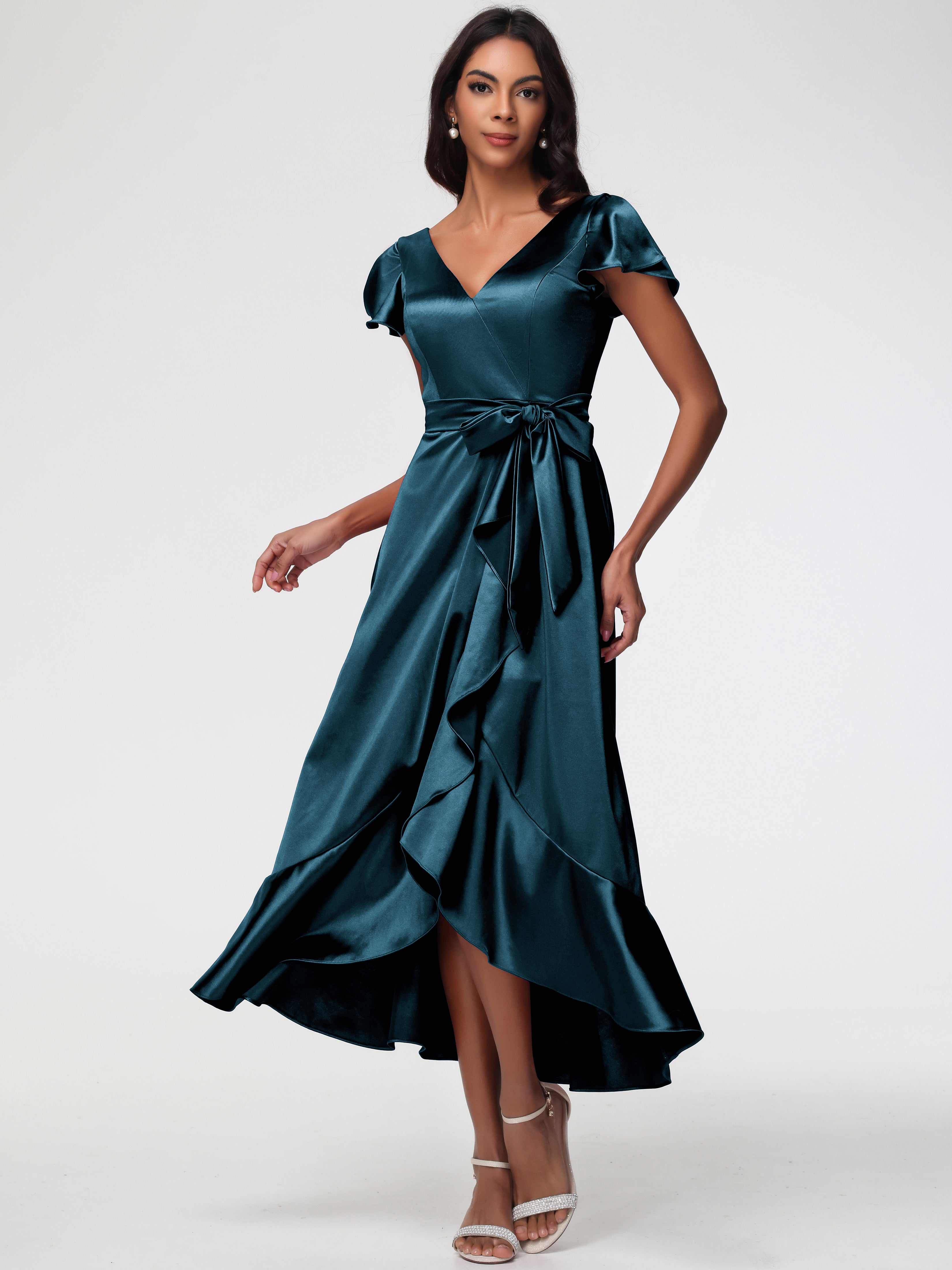 Robes De Demoiselle D'Honneur Couleur Paon Bon Marché Asymétrique Col V Trapèze Satin Extensible Mi-Longue Robe De Demoiselle D'Honneur