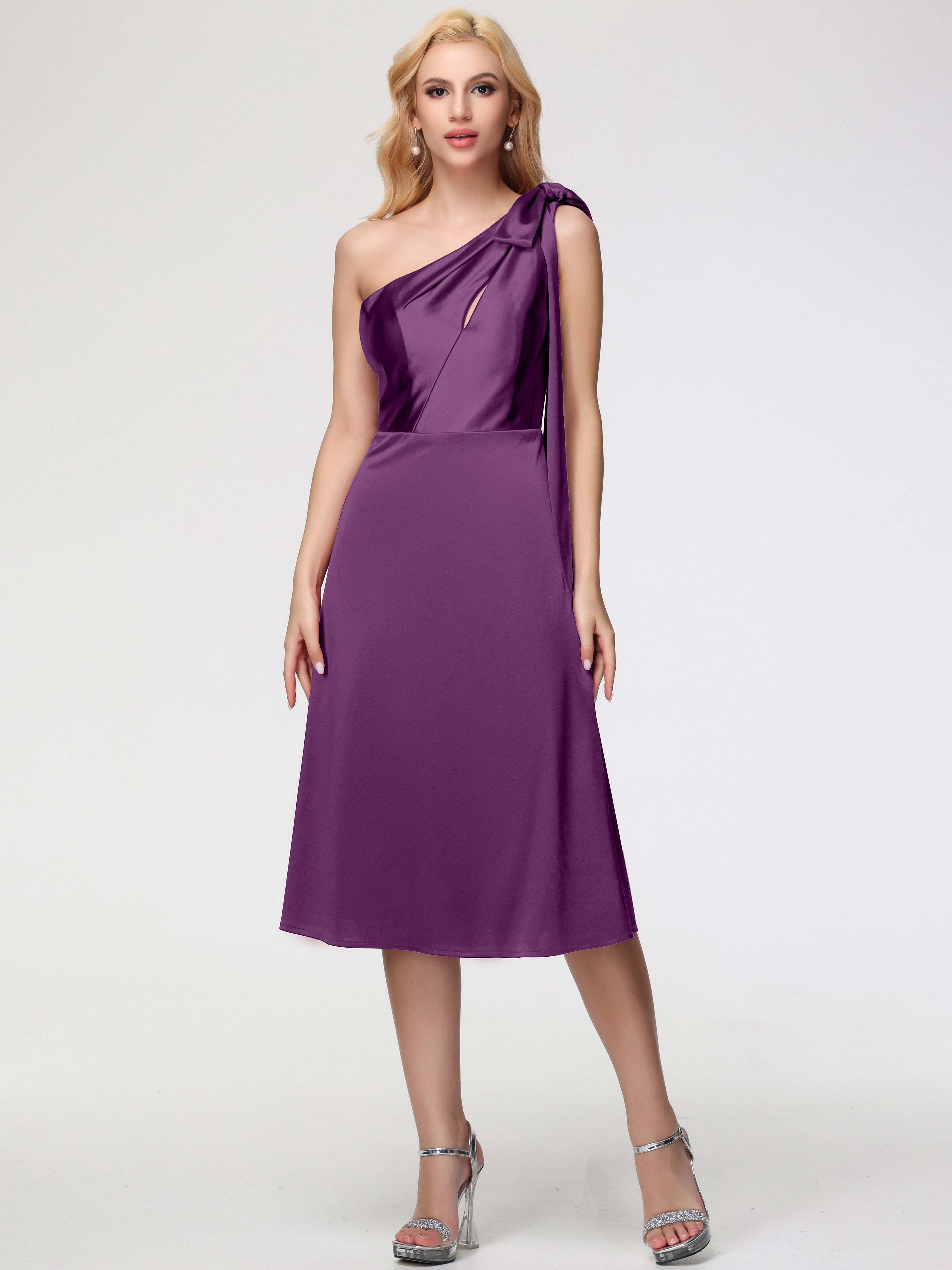 Robes De Demoiselle D'Honneur Raisin Seule-épaule Mi-Longue Satin Extensible Robe De Demoiselle D'Honneur