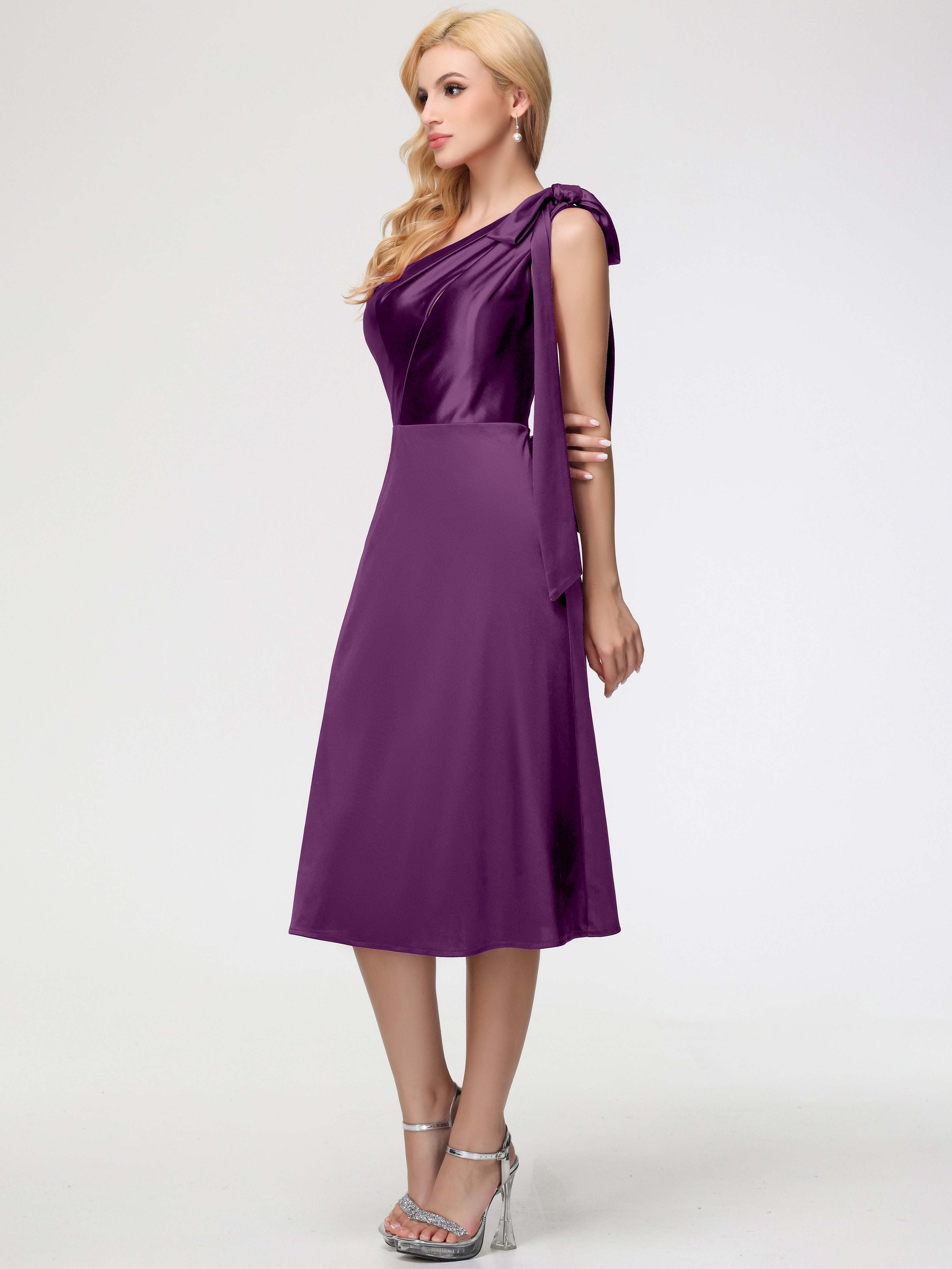Robes De Demoiselle D'Honneur Raisin Seule-épaule Mi-Longue Satin Extensible Robe De Demoiselle D'Honneur