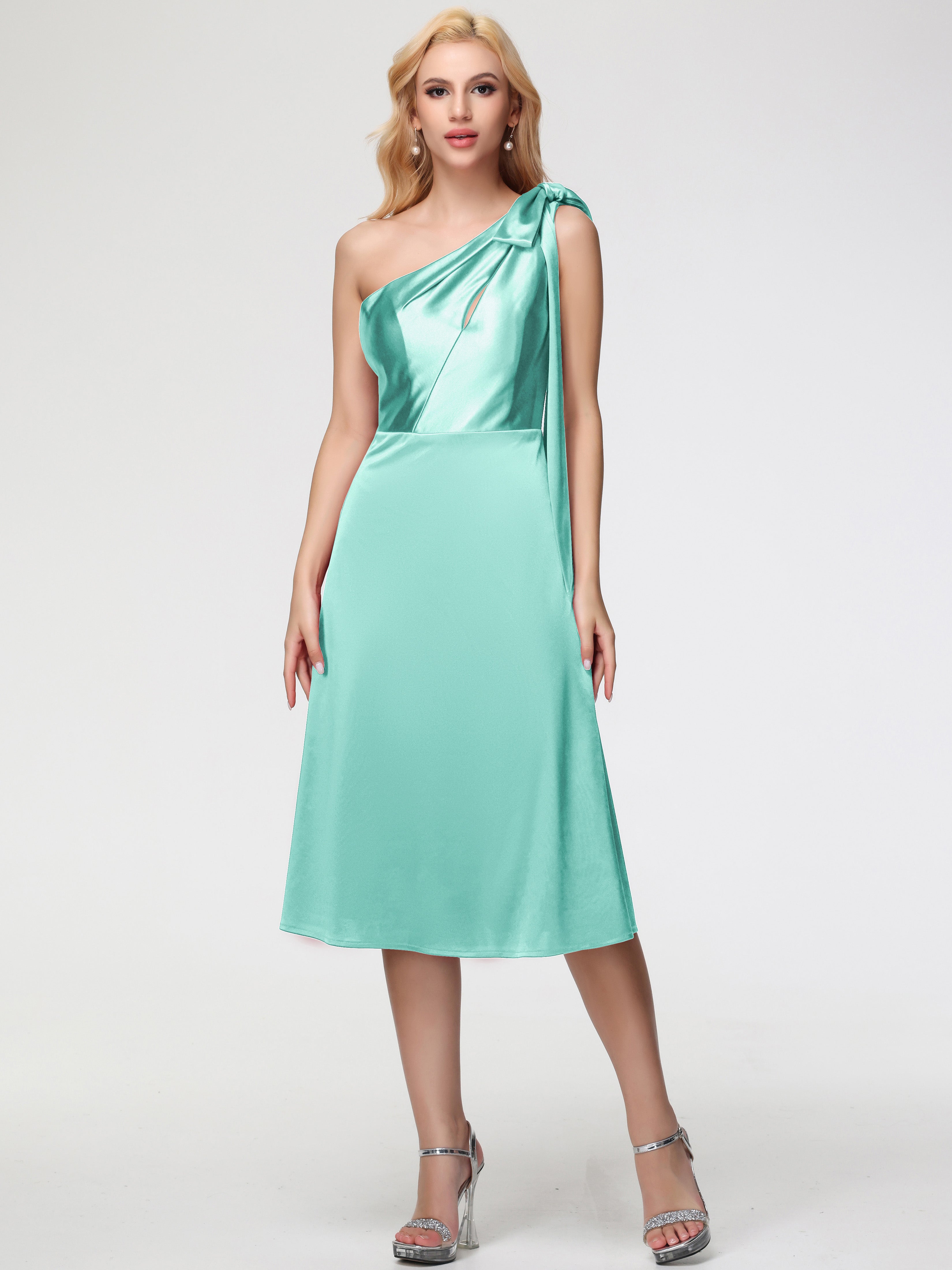 Robes De Demoiselle D'Honneur Vert Menthe Seule-épaule Mi-Longue Satin Extensible Robe De Demoiselle D'Honneur