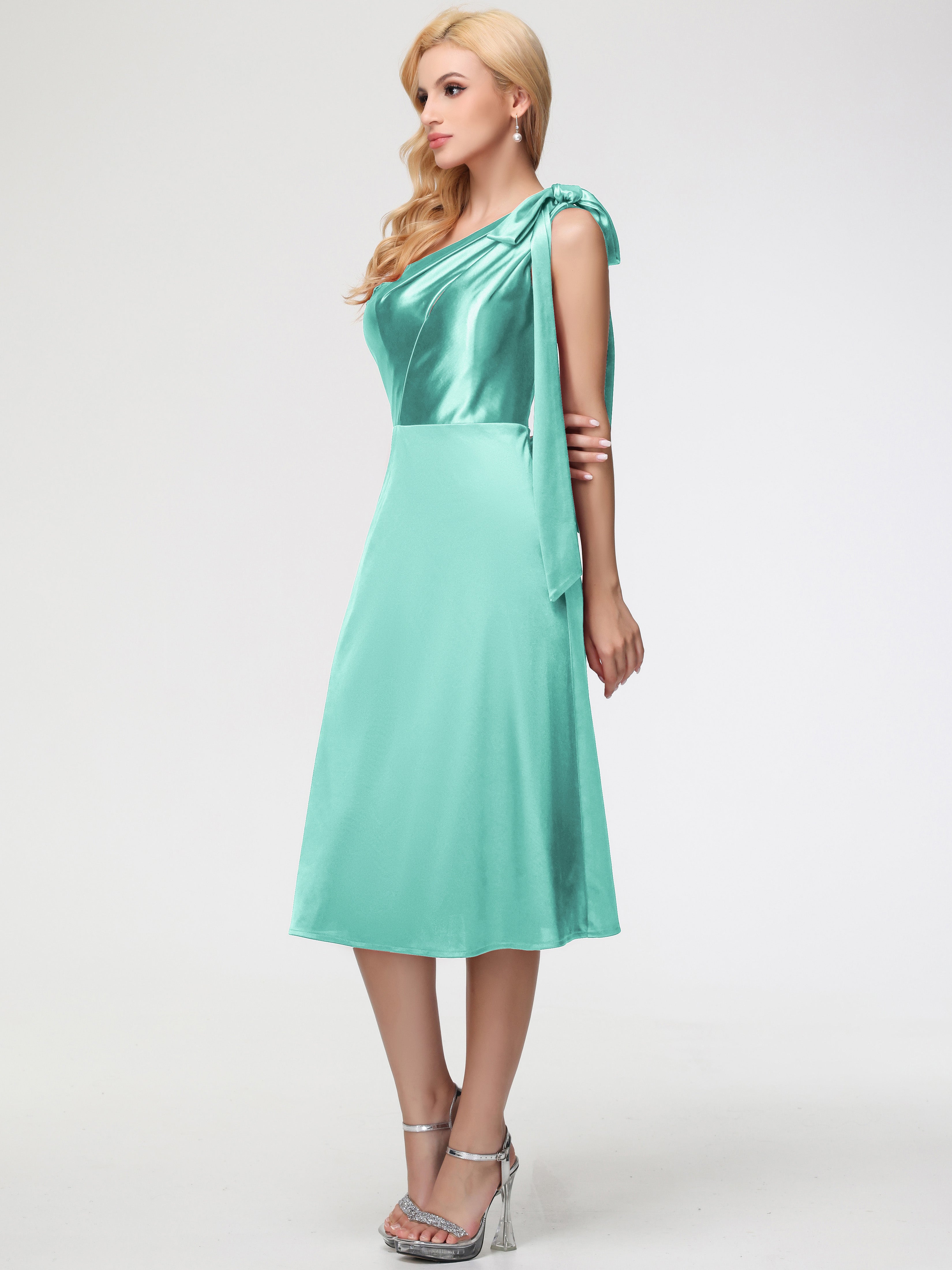 Robes De Demoiselle D'Honneur Vert Menthe Seule-épaule Mi-Longue Satin Extensible Robe De Demoiselle D'Honneur