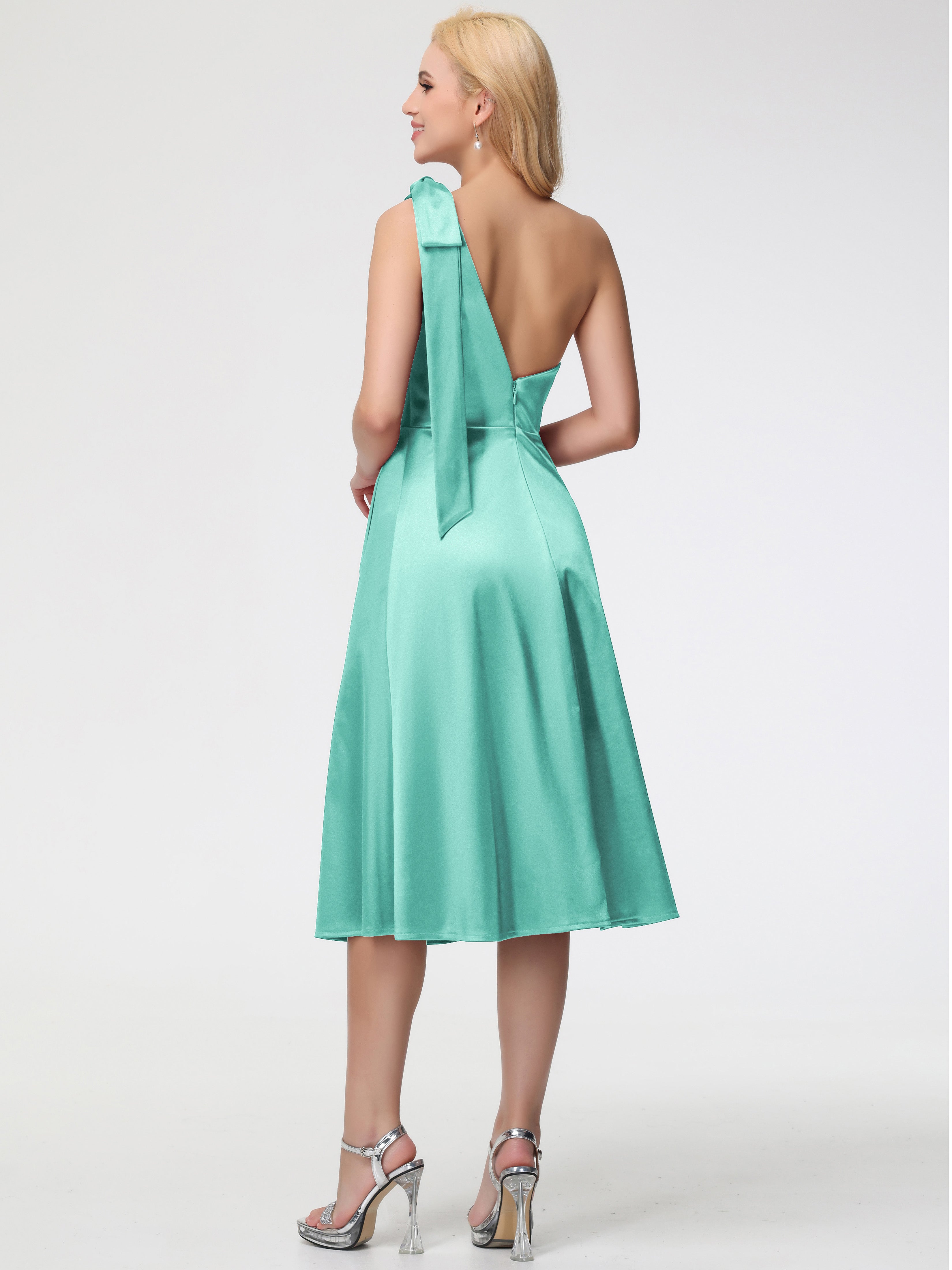 Robes De Demoiselle D'Honneur Vert Menthe Seule-épaule Mi-Longue Satin Extensible Robe De Demoiselle D'Honneur