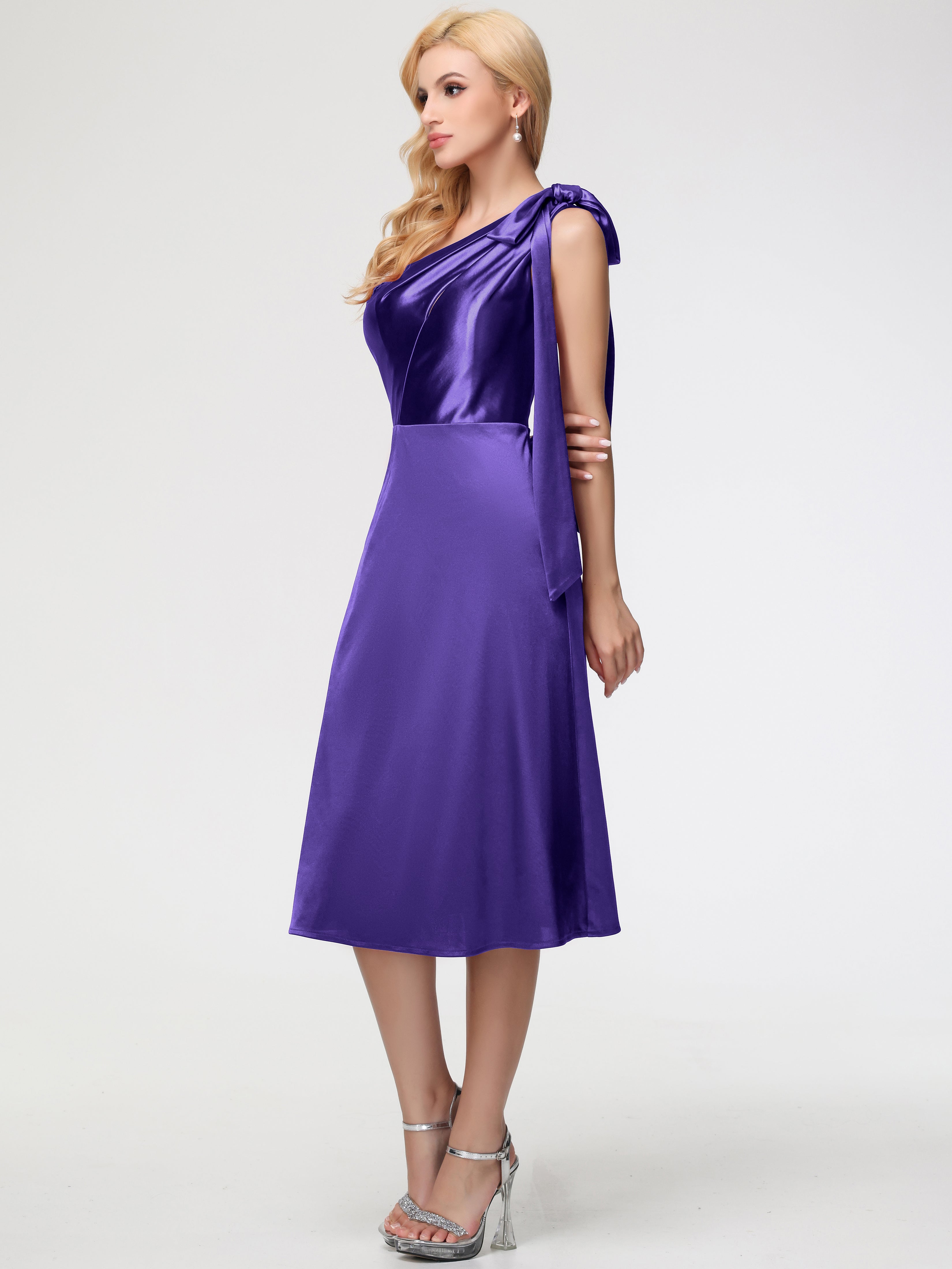 Robes De Demoiselle D'Honneur En Régence Seule-épaule Mi-Longue Satin Extensible Robe De Demoiselle D'Honneur