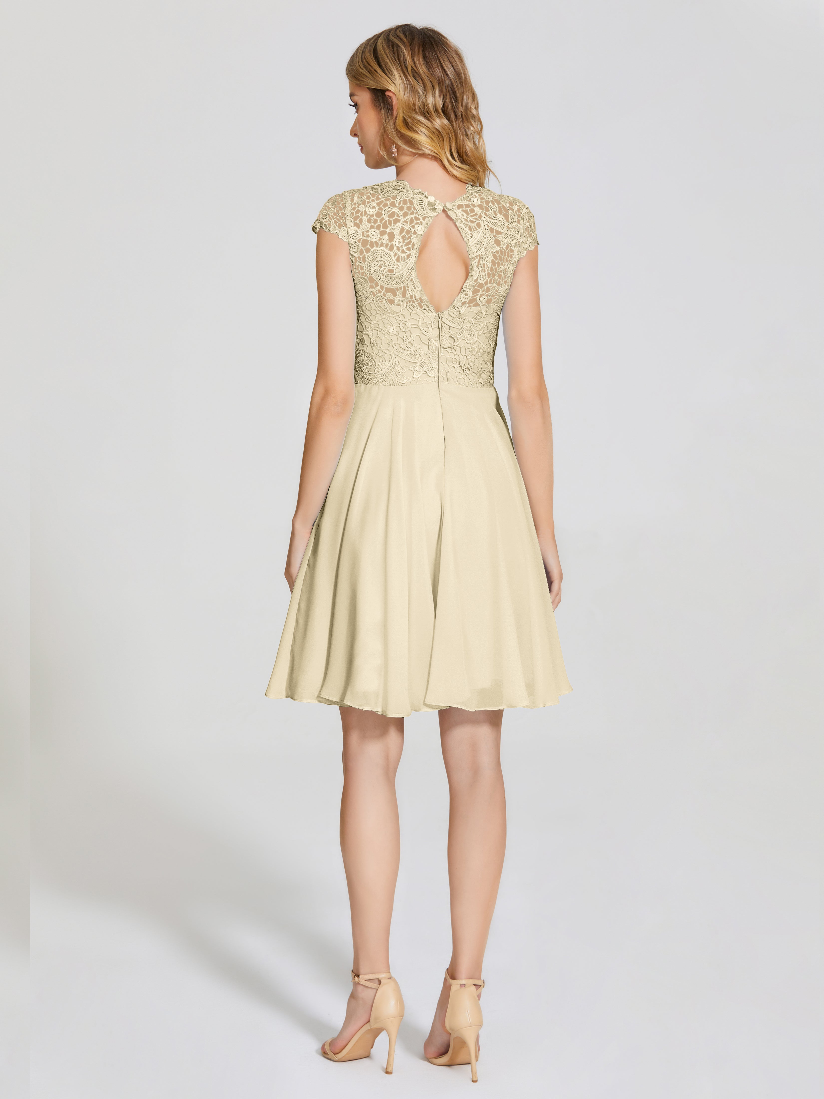 Robe De Demoiselle D'Honneur Champagne Trapèze Courte Dentelle Mousseline Robe De Demoiselle D'Honneur