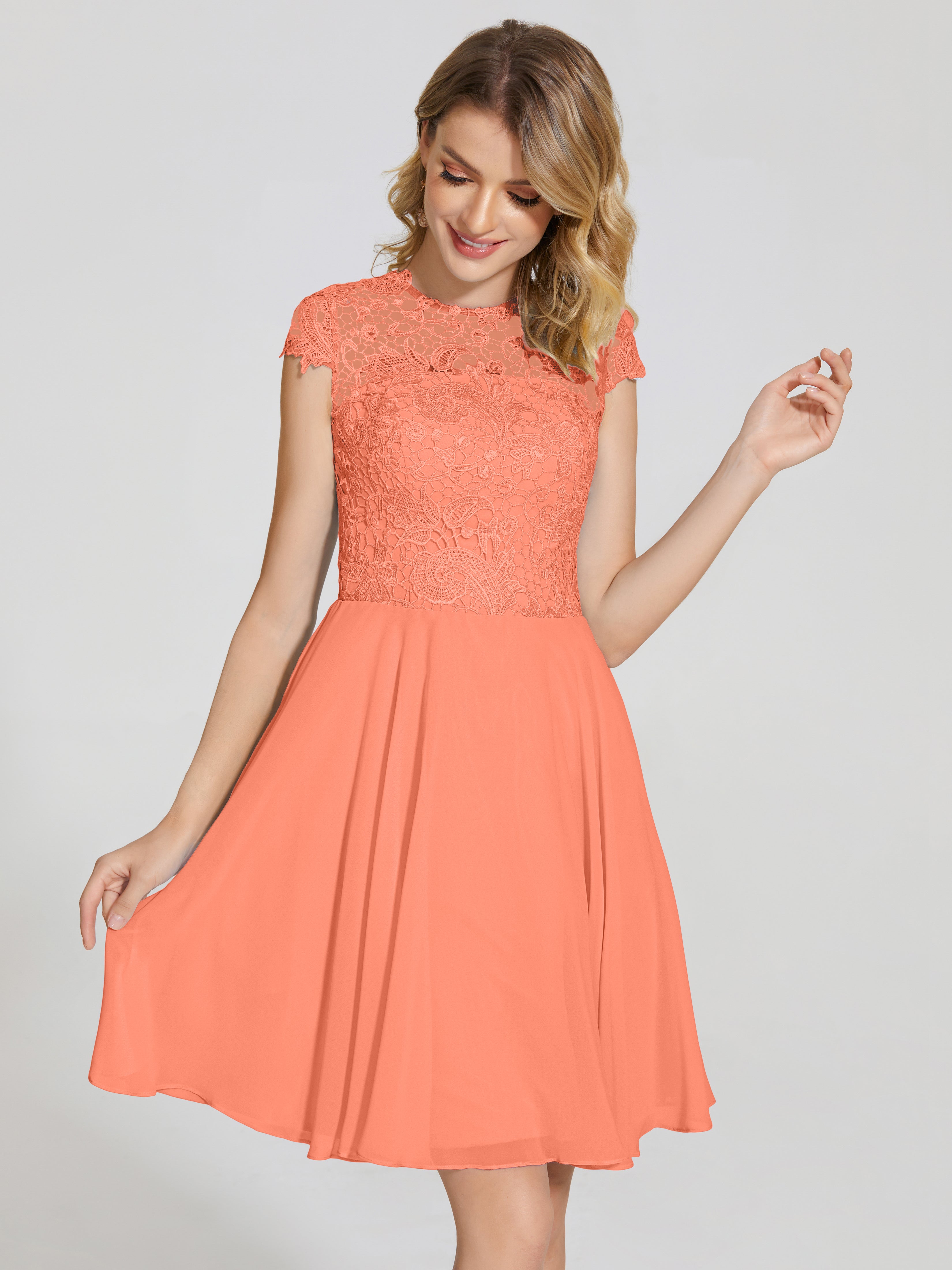 Robes De Demoiselle D'Honneur Coucher De Soleil Trapèze Courte Dentelle Mousseline Robe De Demoiselle D'Honneur