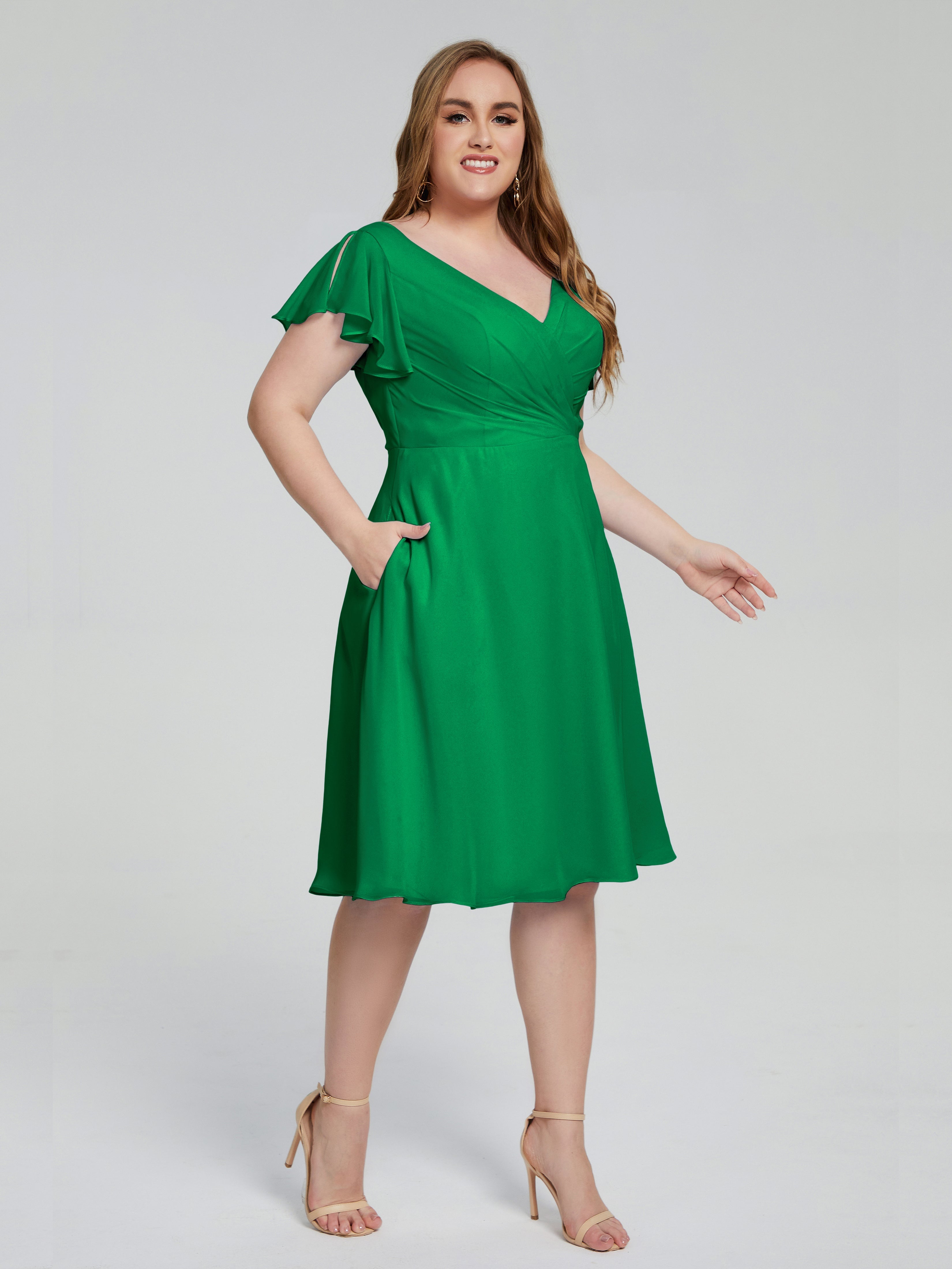 Robe Vert Emeraude Demoiselle D Honneur Longueur Genou Manches Courtes Mousseline Robes Demoiselle D'Honneur Grande Taille