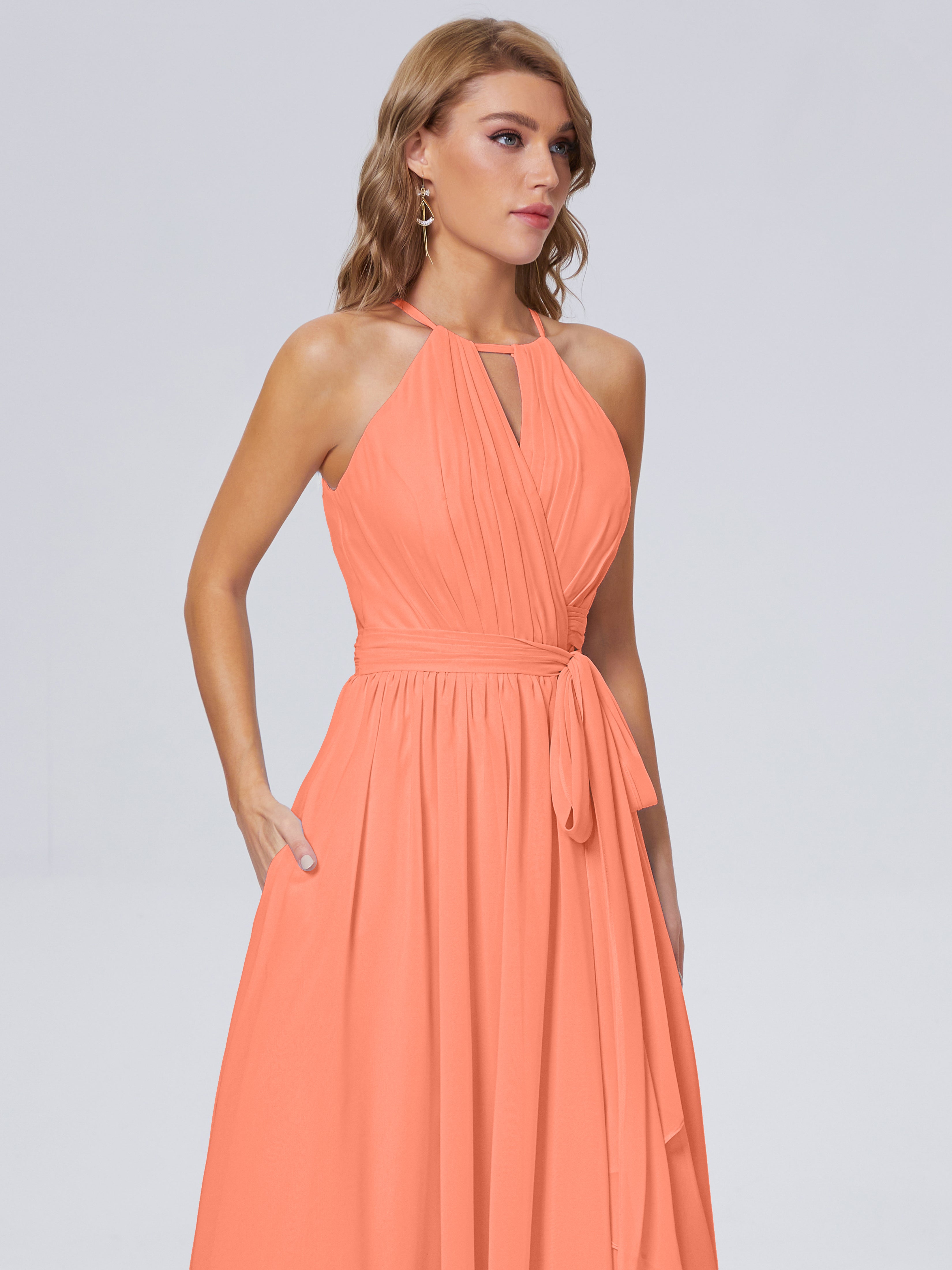 Robes De Demoiselle D'Honneur Coucher De Soleil Brillante Licou Mousseline Robes Demoiselle D'Honneur