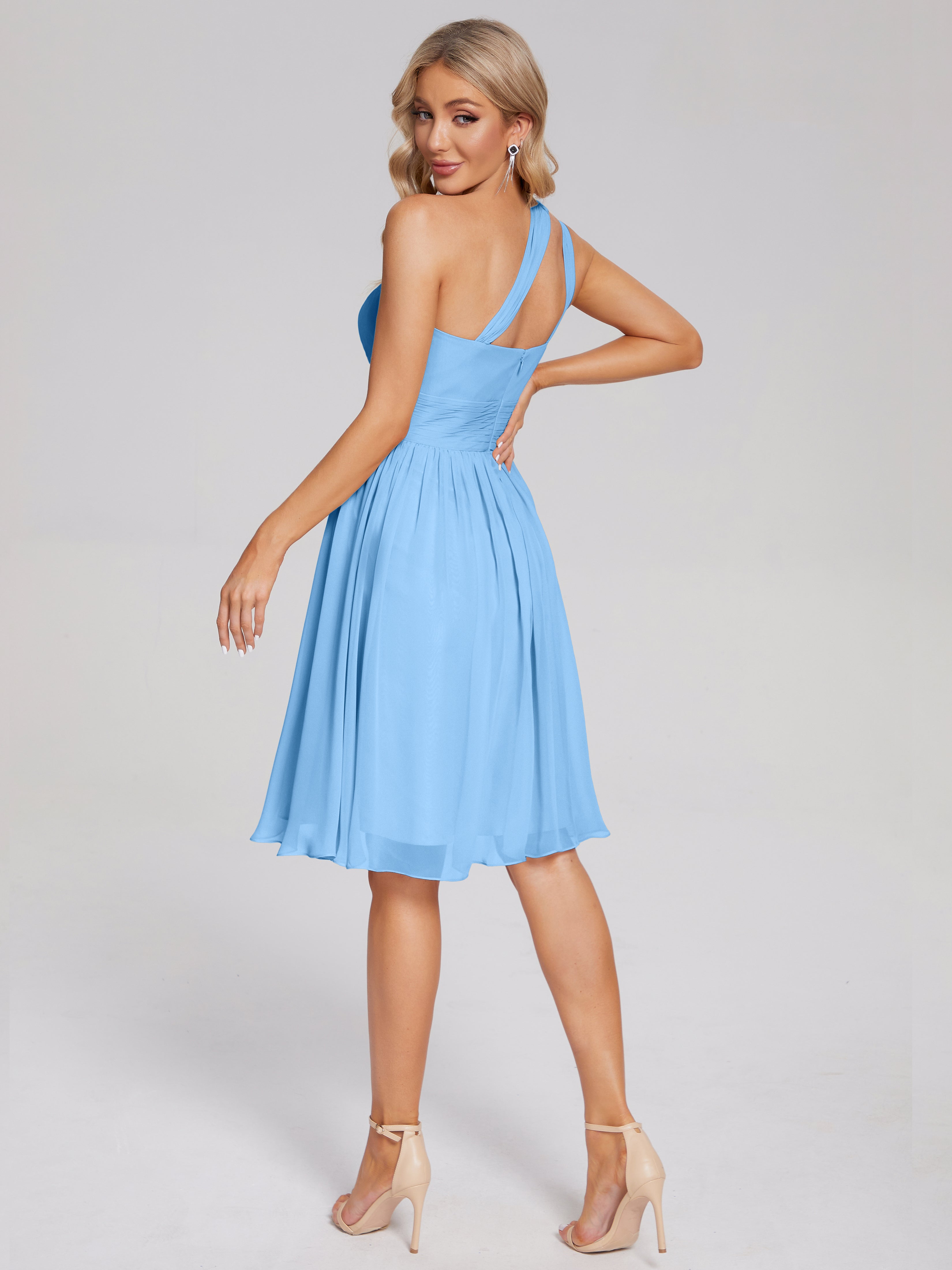 Robes De Demoiselle D'Honneur Bleu Clair Courtes Longueur Genou Seule-Épaule Mousseline Robes Demoiselle D'Honneur