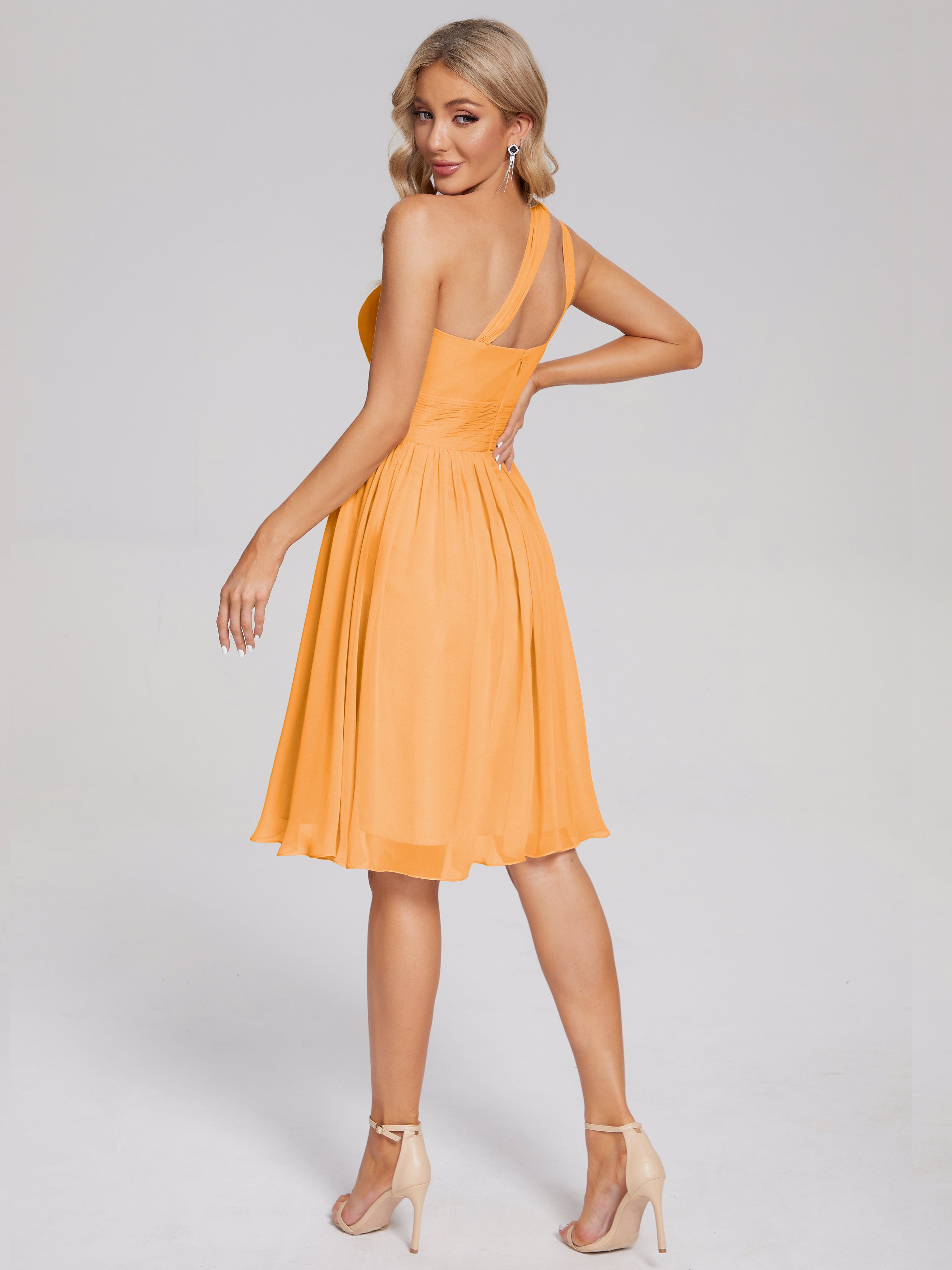 Robes De Demoiselle D'Honneur Mandarine Longueur Genou Seule-Épaule Mousseline Robes Demoiselle D'Honneur