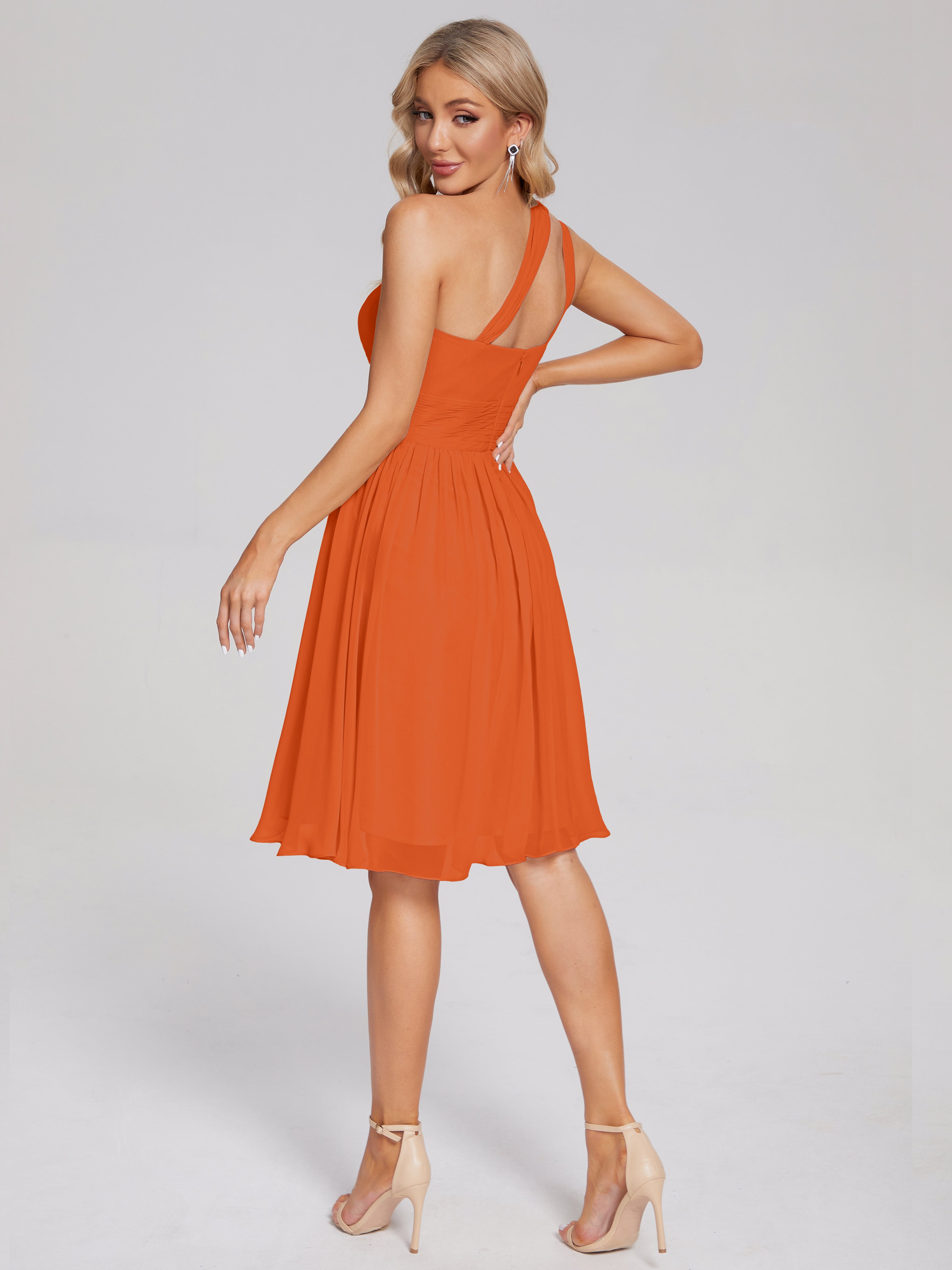Robes De Demoiselle D'Honneur Orange Foncé Longueur Genou Seule-Épaule Mousseline Robes Demoiselle D'Honneur