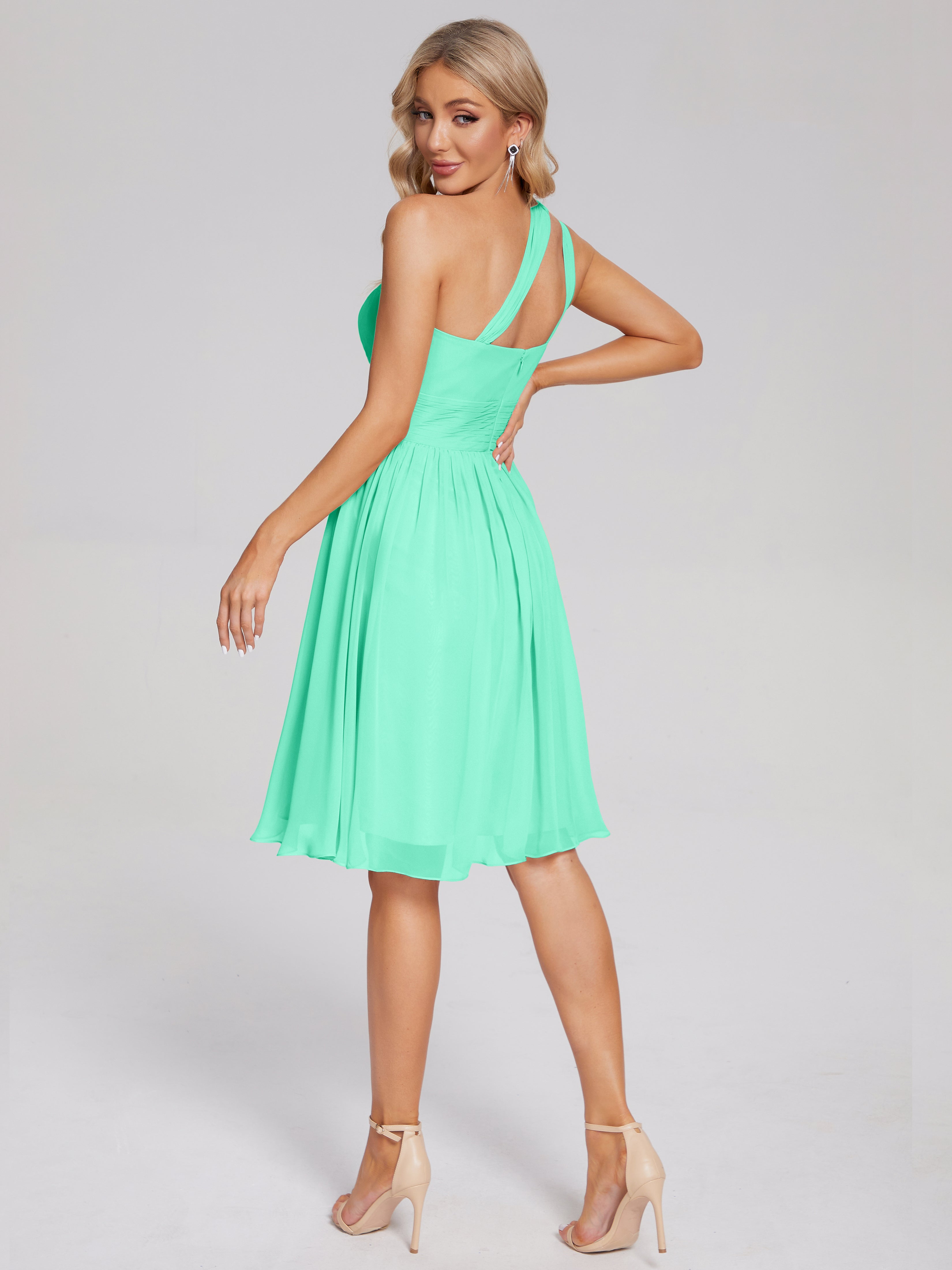 Robe De Demoiselle D Honneur Turquoise Longueur Genou Seule-Épaule Mousseline Robes Demoiselle D'Honneur