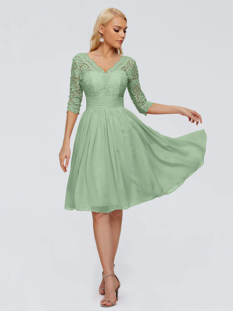 Robes De Demoiselle D'Honneur Couleur Sauge Poussiéreuse Bon Marché Longueur Genou Dentelle Robes Demoiselle D'Honneur