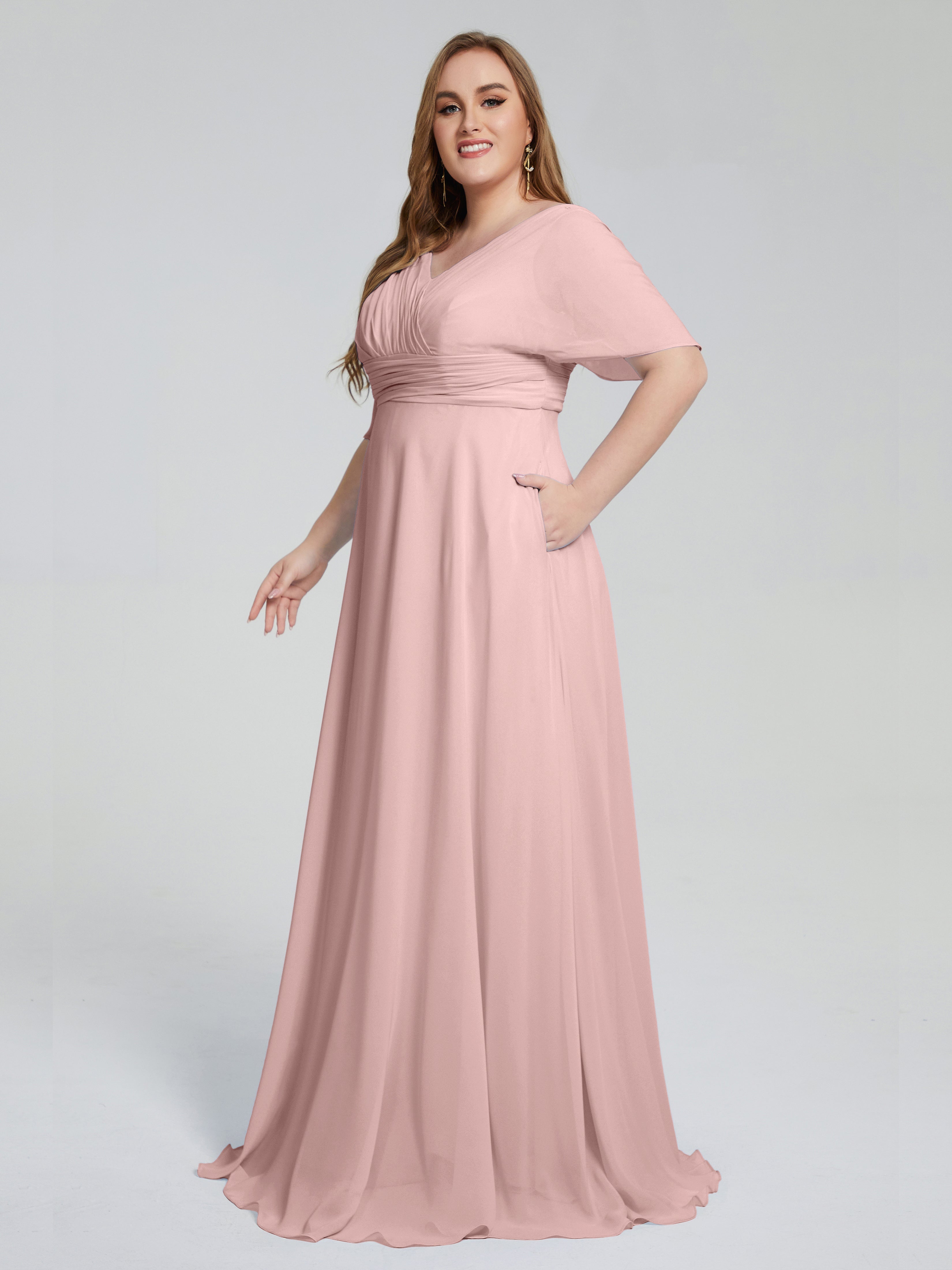 Robes De Demoiselle D'Honneur Couleur Rose Poudrée Balayage Traîne Manches Courtes Mousseline Robes Demoiselle D'Honneur Grande Taille