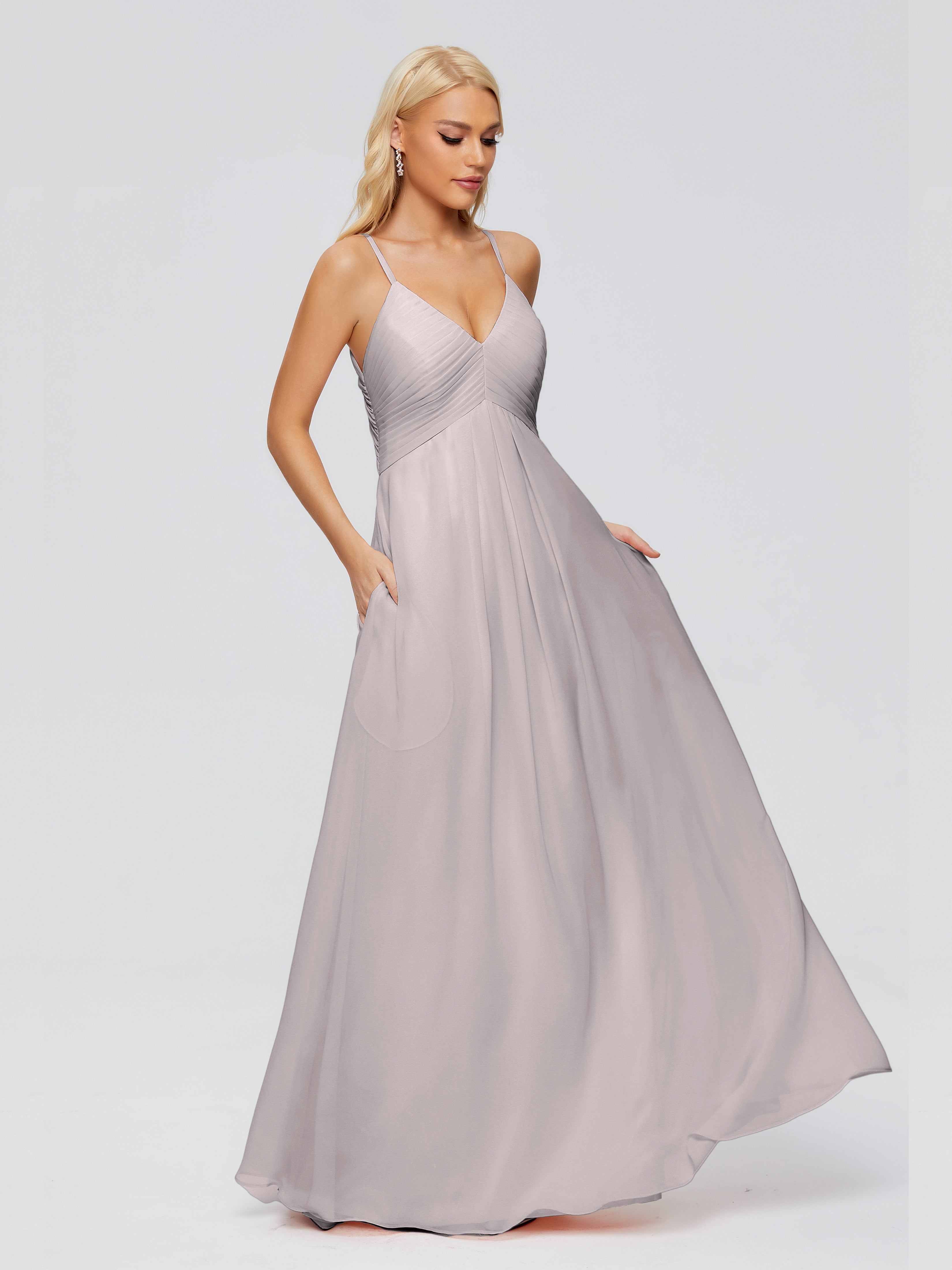 Robes De Demoiselle D'Honneur En Argent Trapèze Bretelles Spaghetti Mousseline Robes Demoiselle D'Honneur