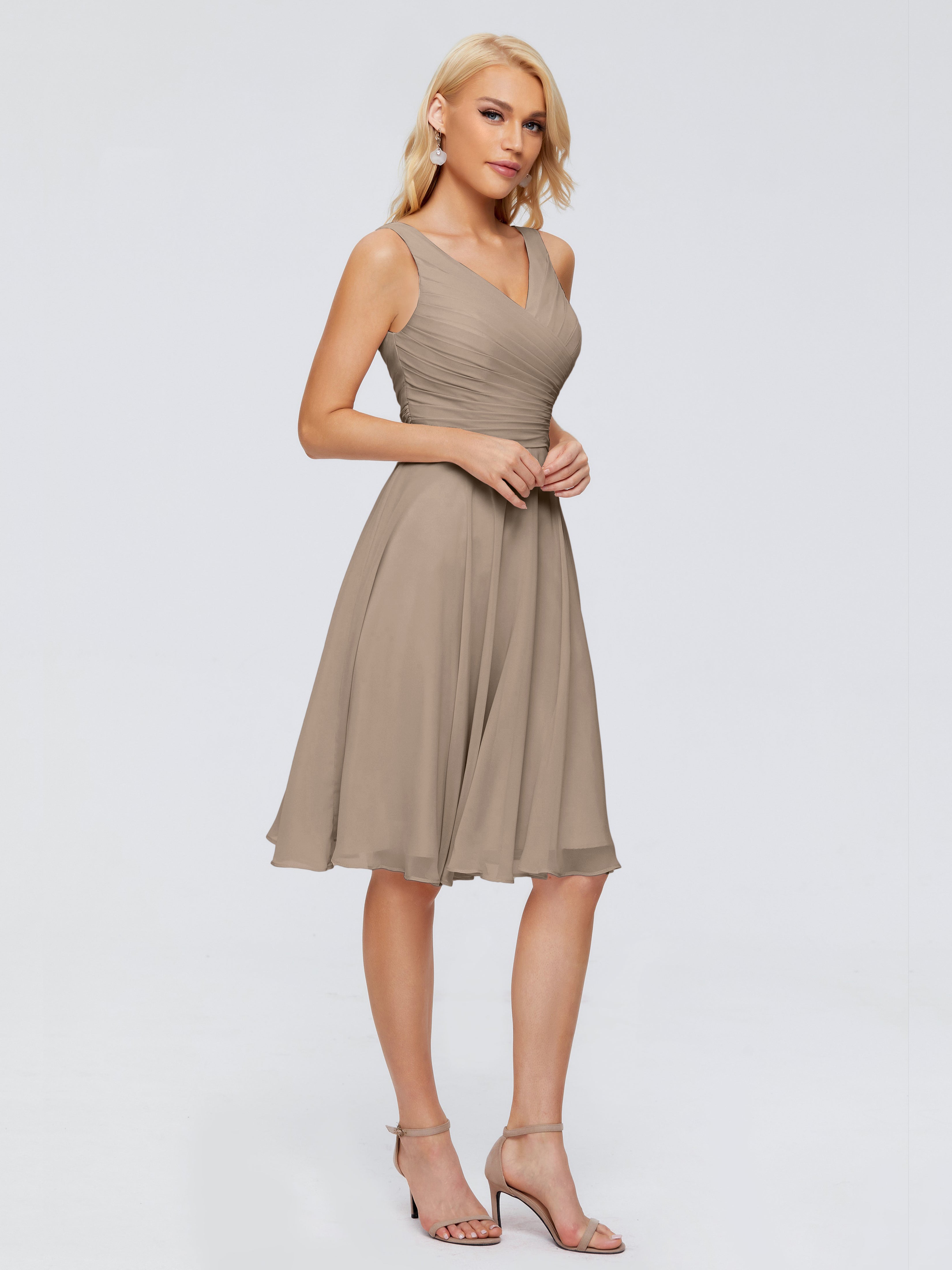 Robe Demoiselle D Honneur Taupe Col V Longueur Genou Mousseline Robes Demoiselle D'Honneur