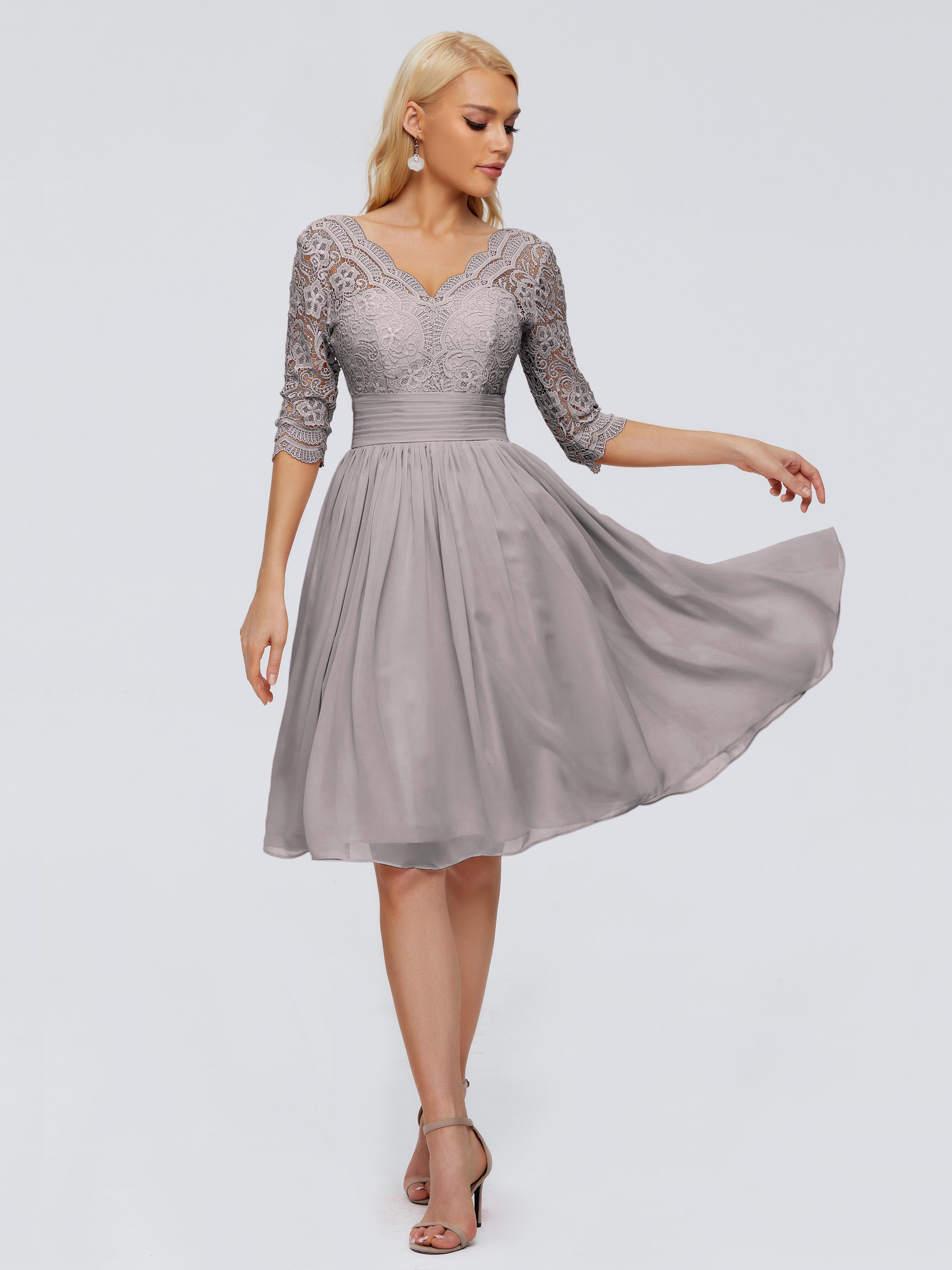 Robe Argentée Demoiselle D Honneur Longueur Genou Dentelle Robes Demoiselle D'Honneur