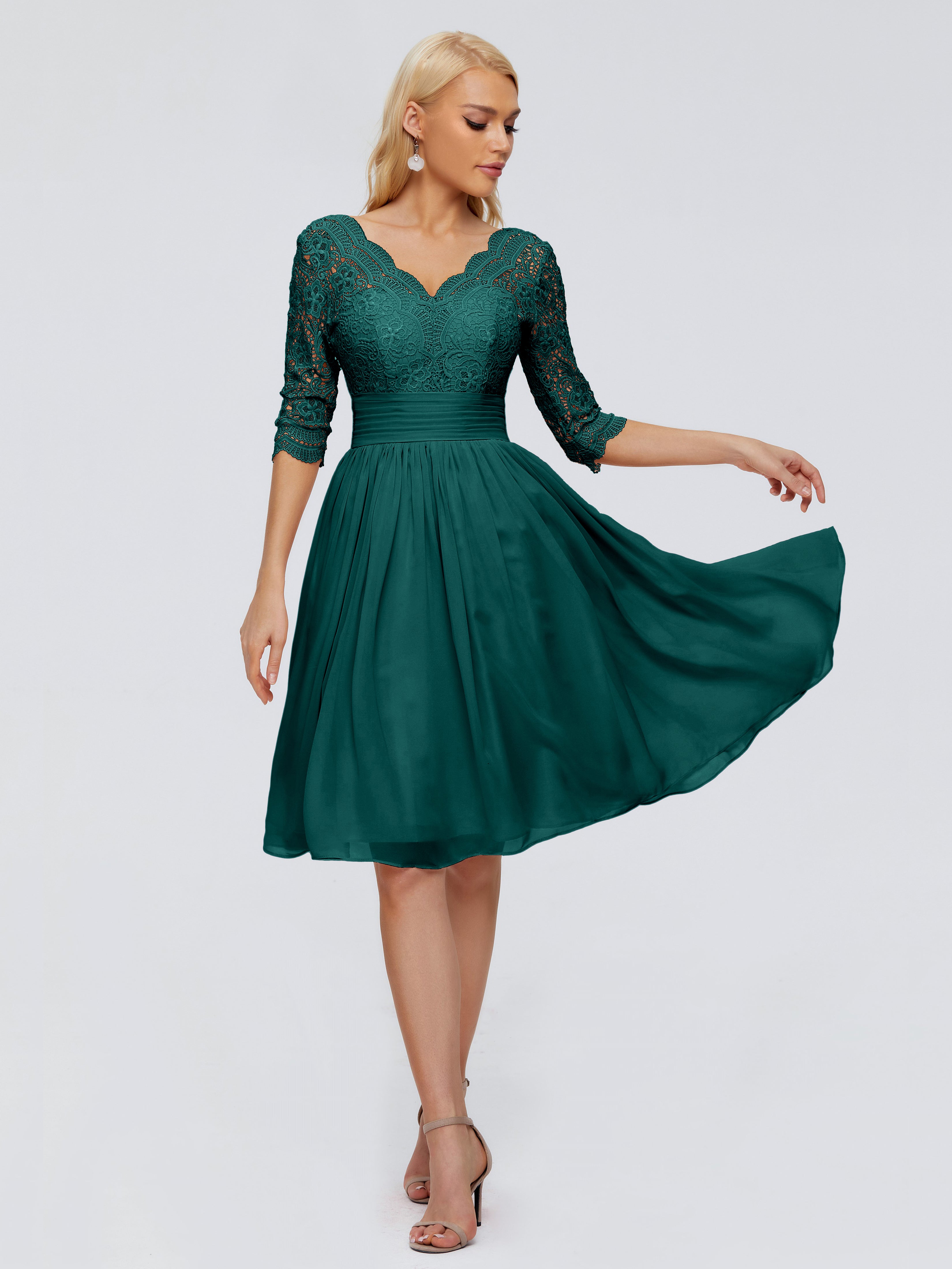 Robes De Demoiselle D'Honneur Couleur Paon Bon Marché Longueur Genou Dentelle Robes Demoiselle D'Honneur