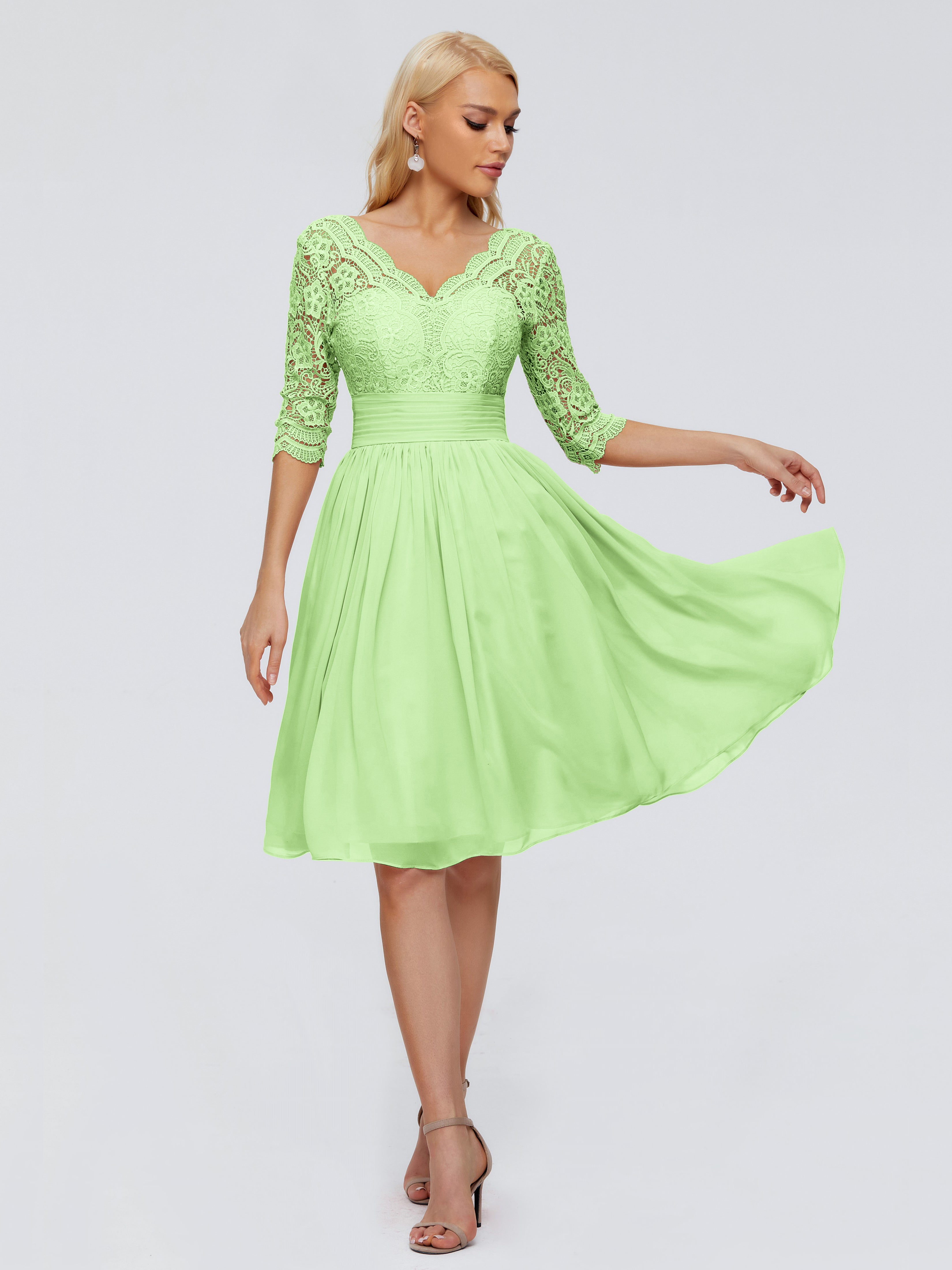 Robe Vert Sauge Demoiselle D Honneur Longueur Genou Dentelle Robes Demoiselle D'Honneur