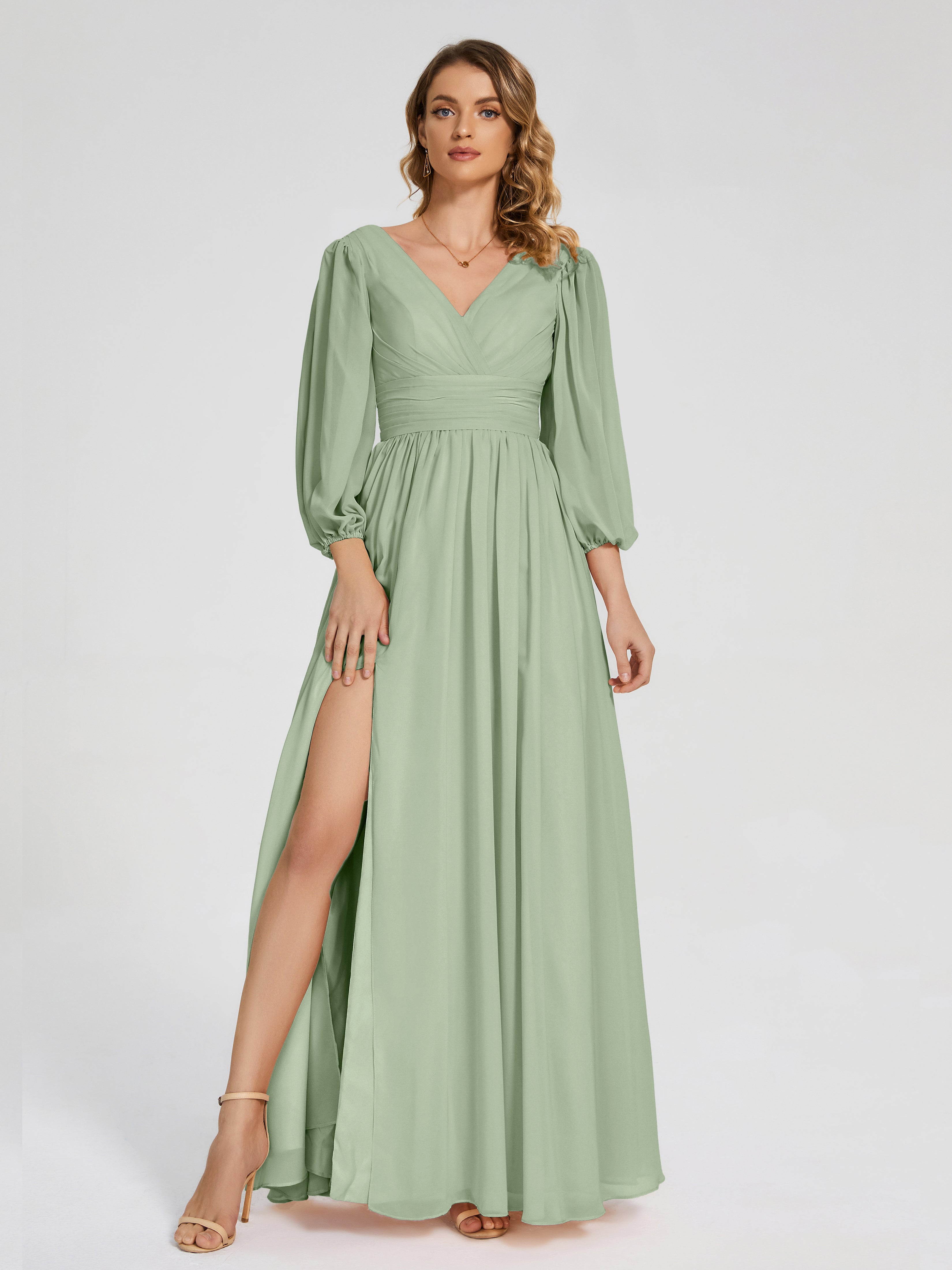 Longues Robes De Demoiselle D'Honneur De Sauge Poussiéreuse Manches Longues Dos Nu Mousseline