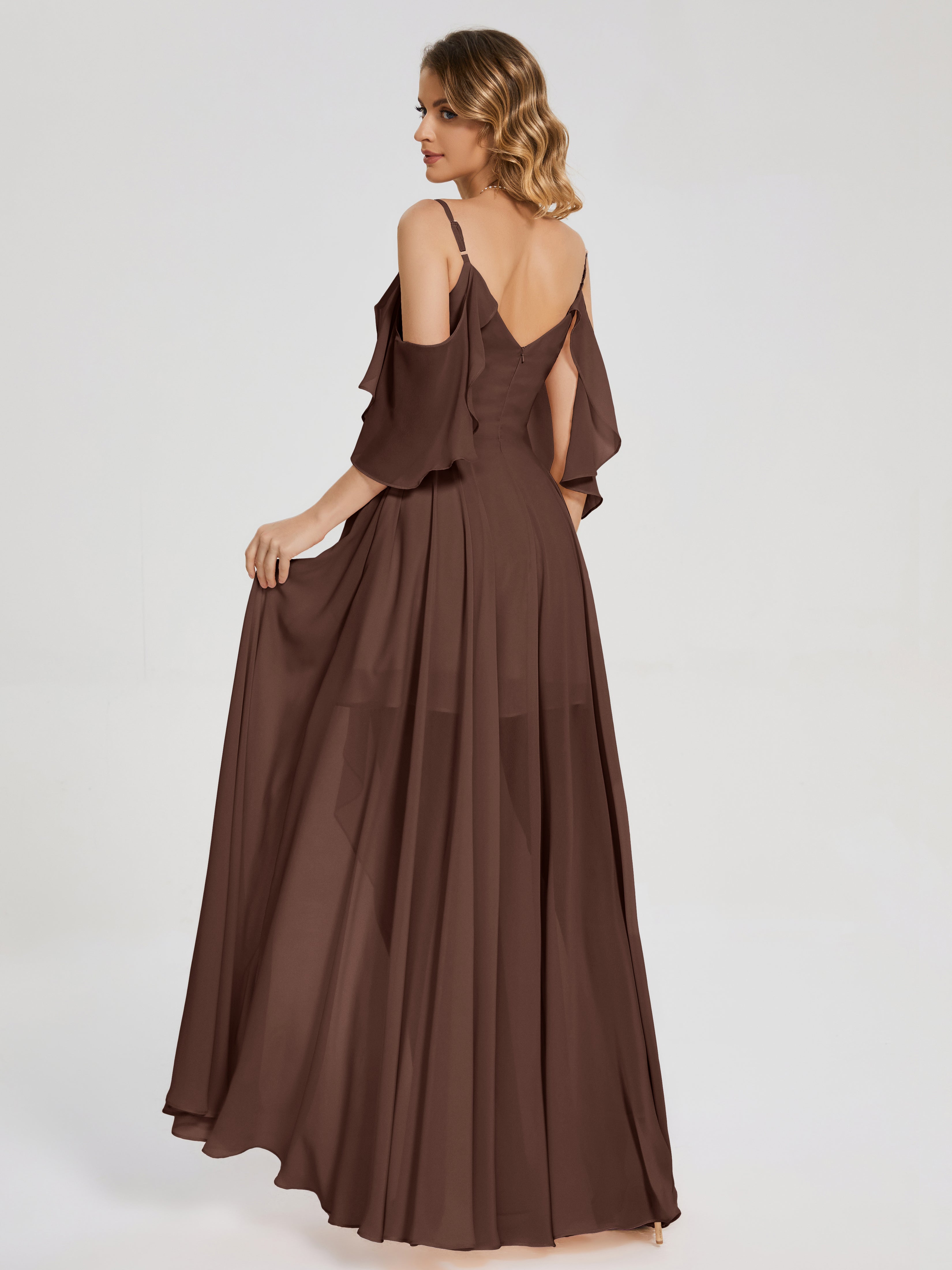 Robes De Demoiselle D'Honneur En Chocolat Asymétrique Hors-La-Épaule Mousseline Robes Demoiselle D'Honneur