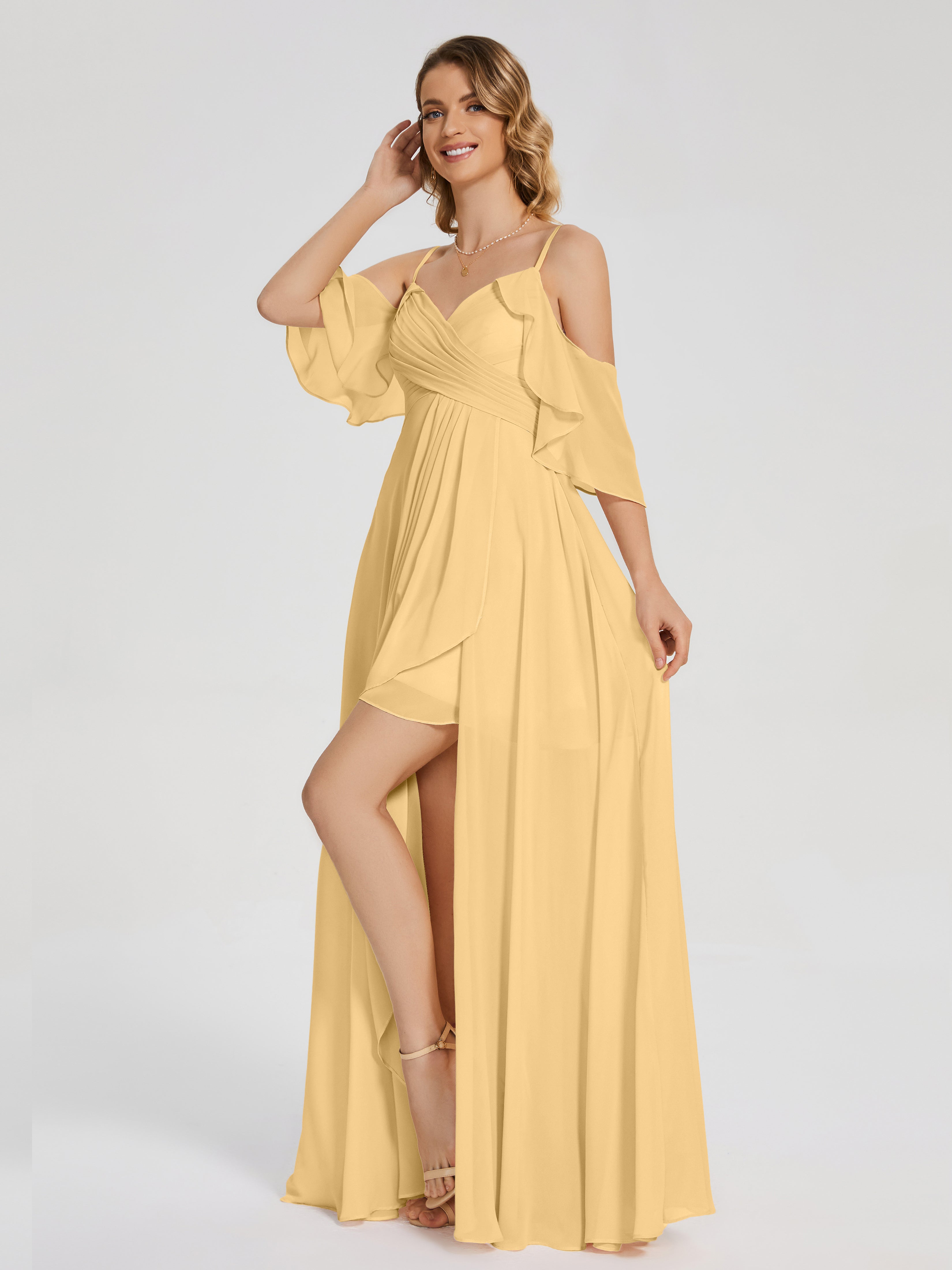 Robe De Demoiselle D'Honneur En Or Asymétrique Hors-La-Épaule Mousseline Robes Demoiselle D'Honneur