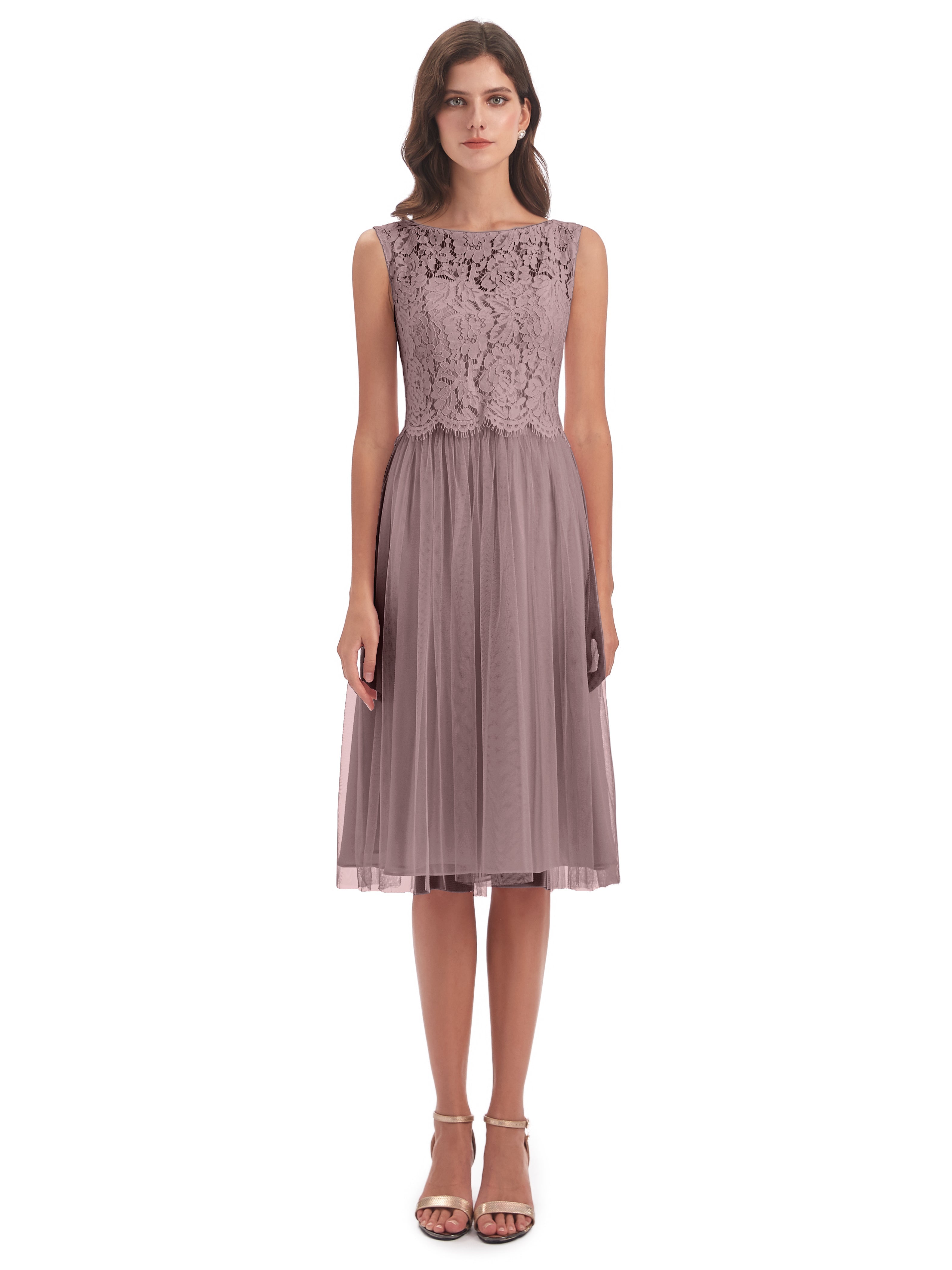 Robes De Demoiselle D'Honneur Mauve Foncé Bateau Longueur Genou Tulle/Dentelle Robes Demoiselle D'Honneur
