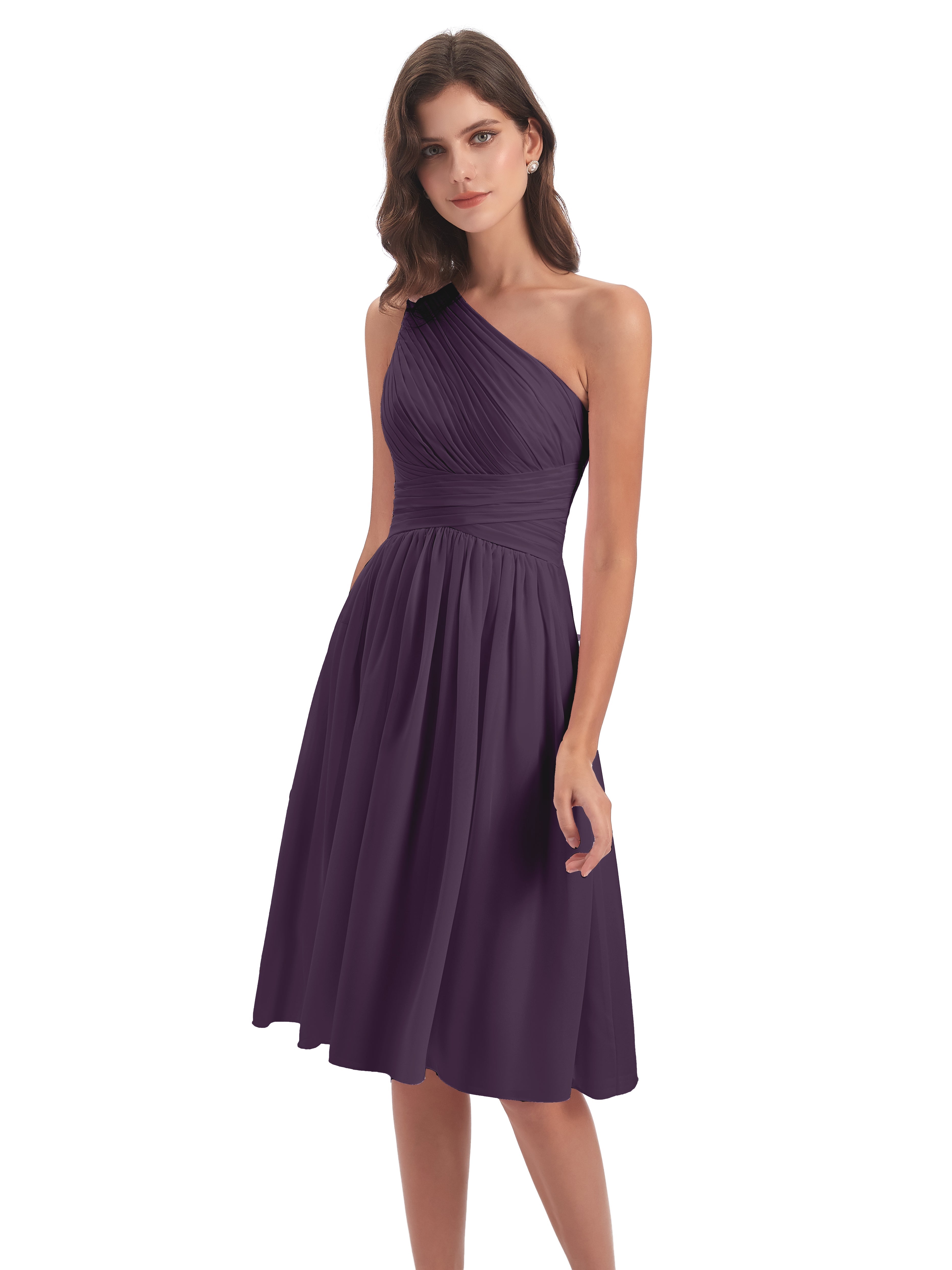 Robe De Demoiselle D'Honneur En Plum Seule-Épaule Longueur Genou Mousseline Robes Demoiselle D'Honneur