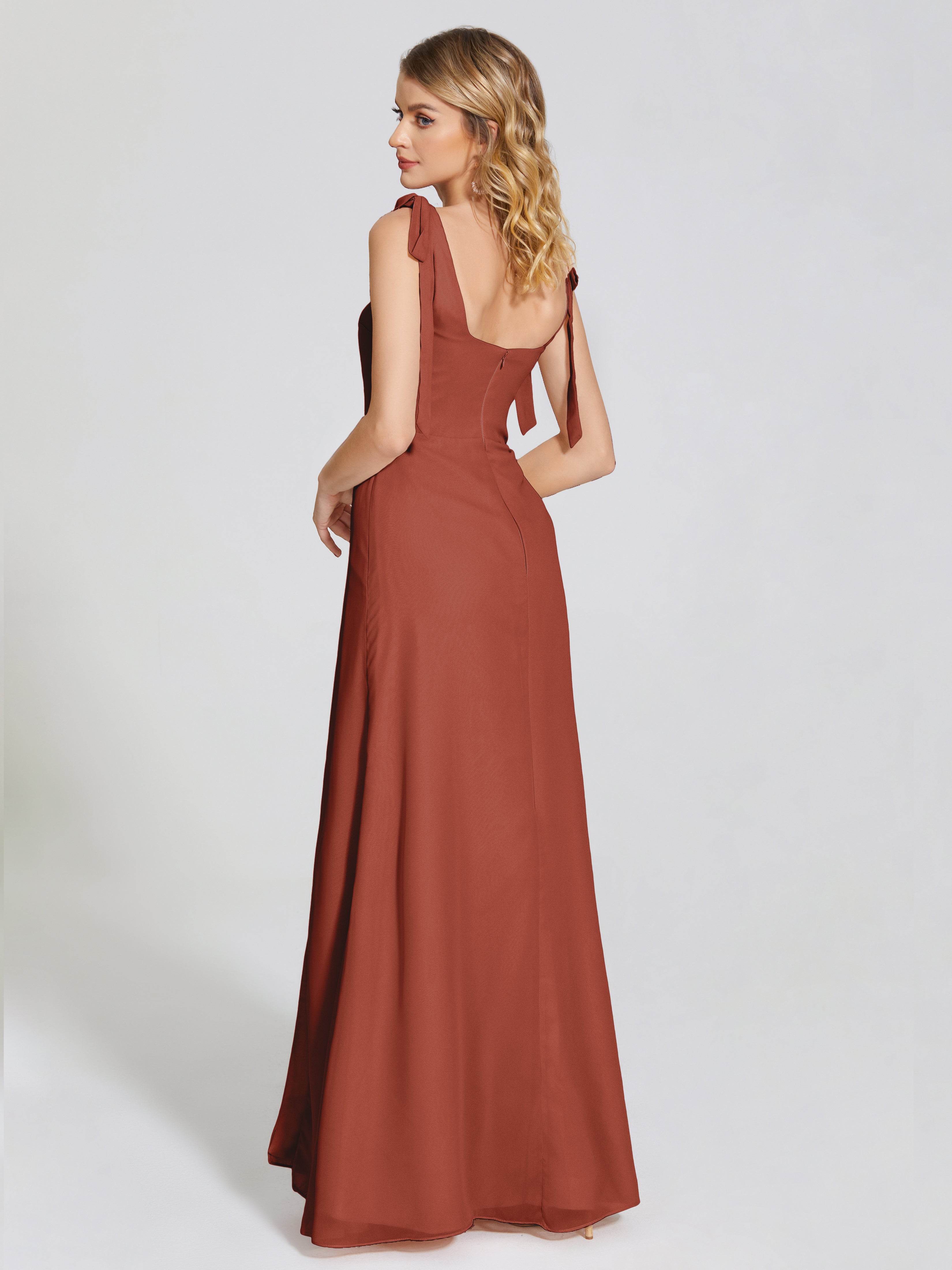 Longues Robes De Demoiselle D'Honneur De Rouille Fendue Devant Encolure Carrée Mousseline Robe De Demoiselle D'Honneur