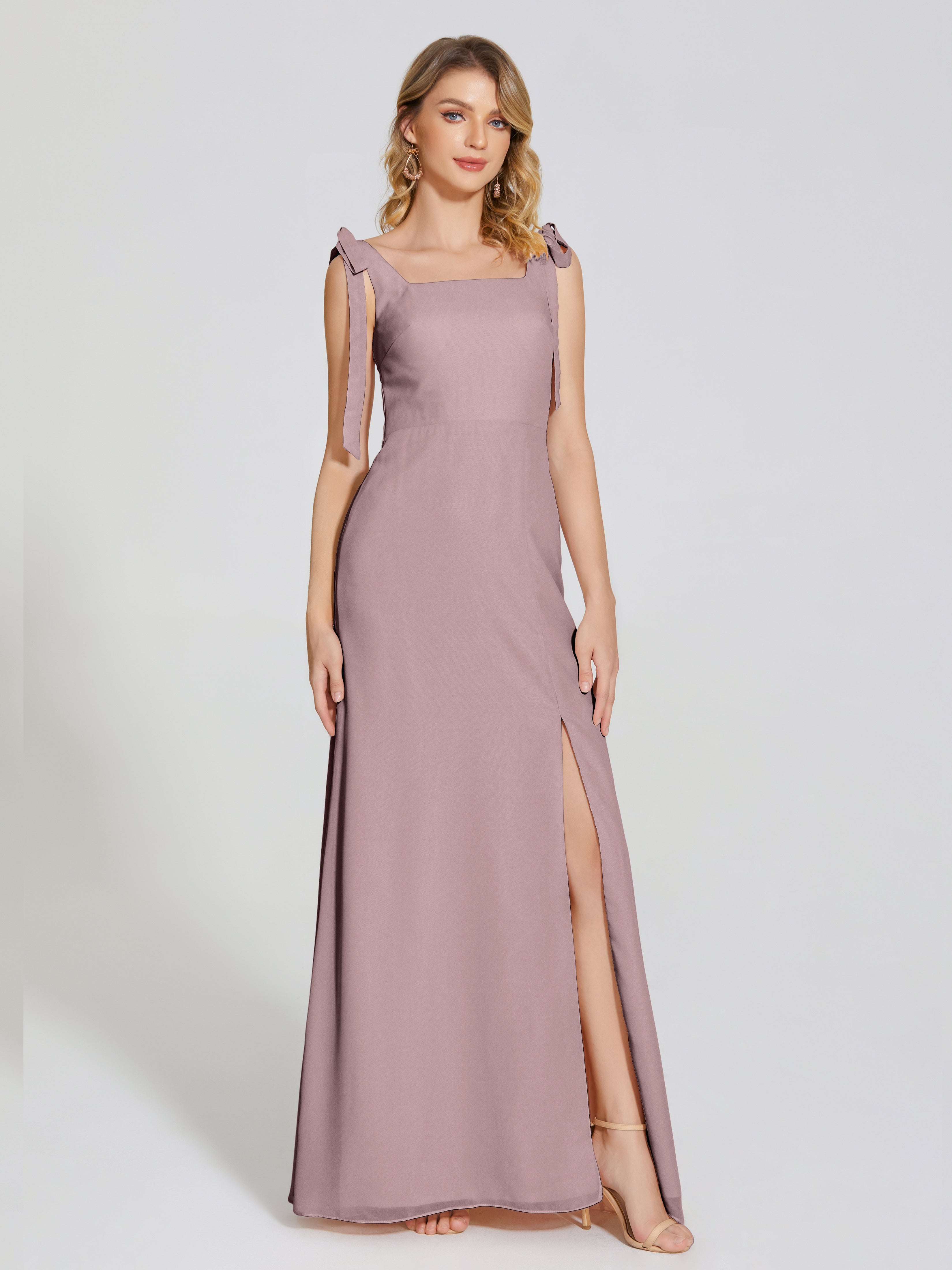 Robes De Demoiselle D'Honneur Mauve Foncé Fendue Devant Encolure Carrée Mousseline Robe De Demoiselle D'Honneur