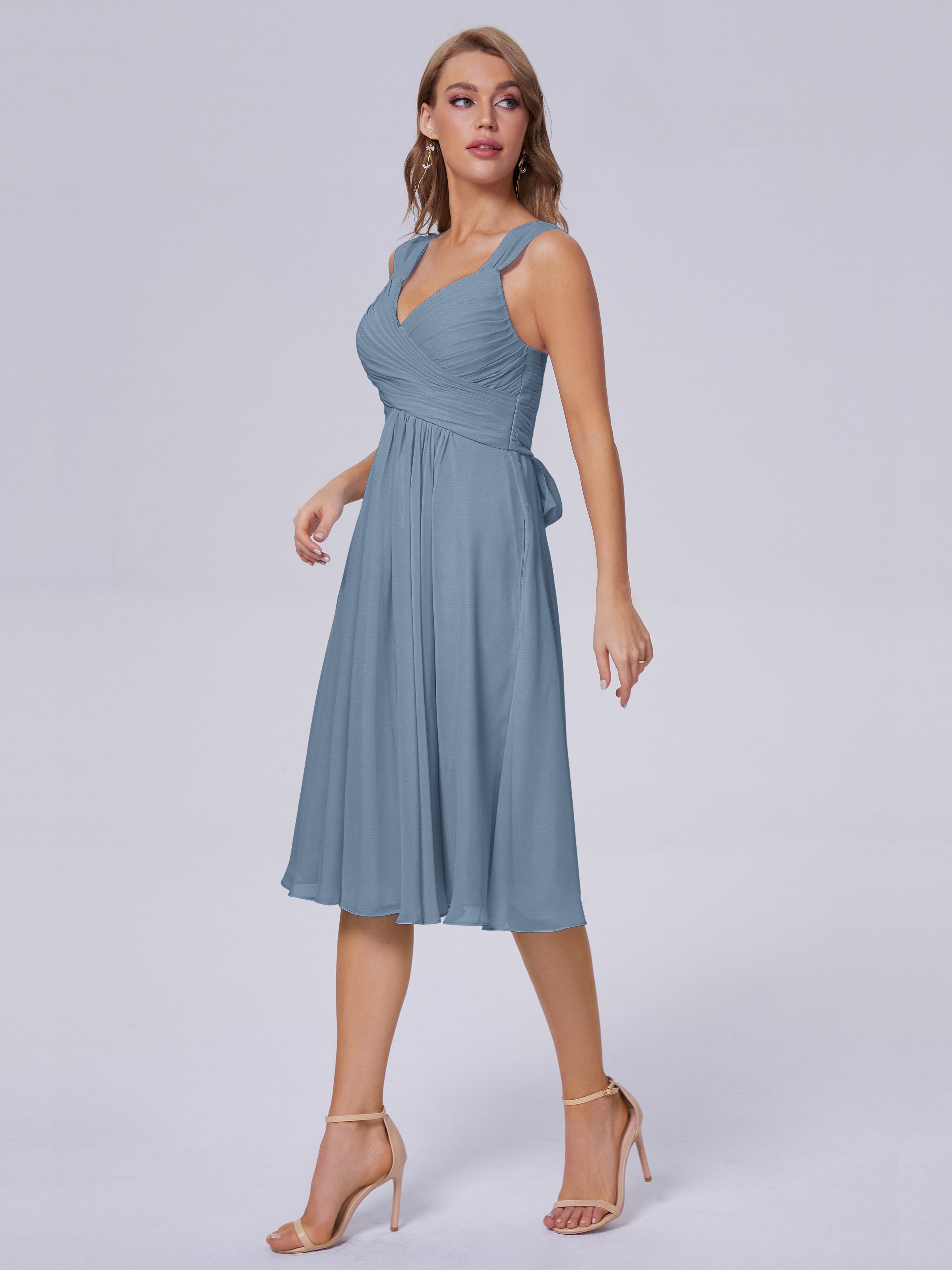 Robes De Demoiselle D'Honneur Bleu De Schiste Abordable Bretelles Courtes Mousseline Robes Demoiselle D'Honneur