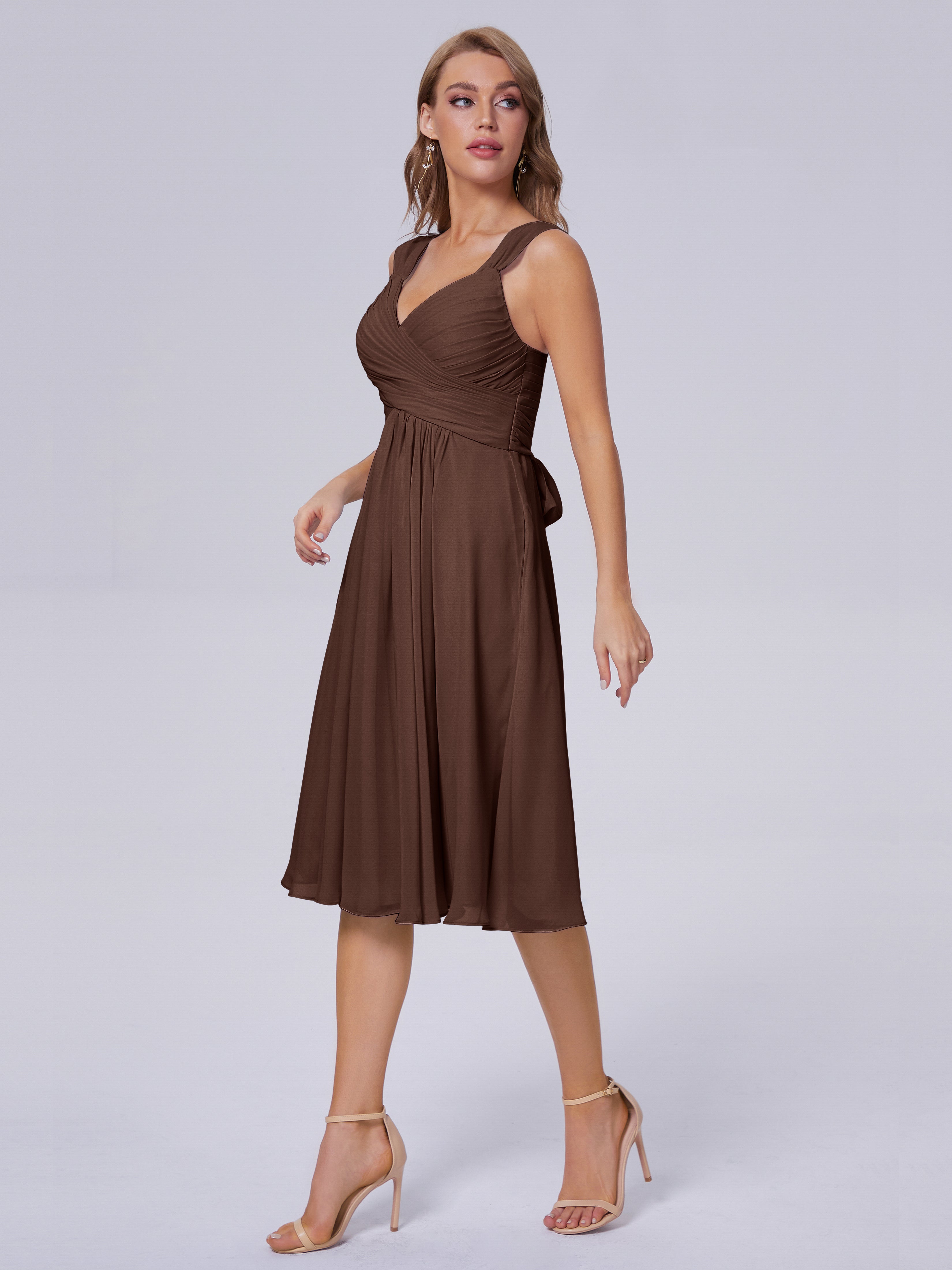 Robe Chocolat Demoiselle D Honneur Abordable Bretelles Courtes Mousseline Robes Demoiselle D'Honneur