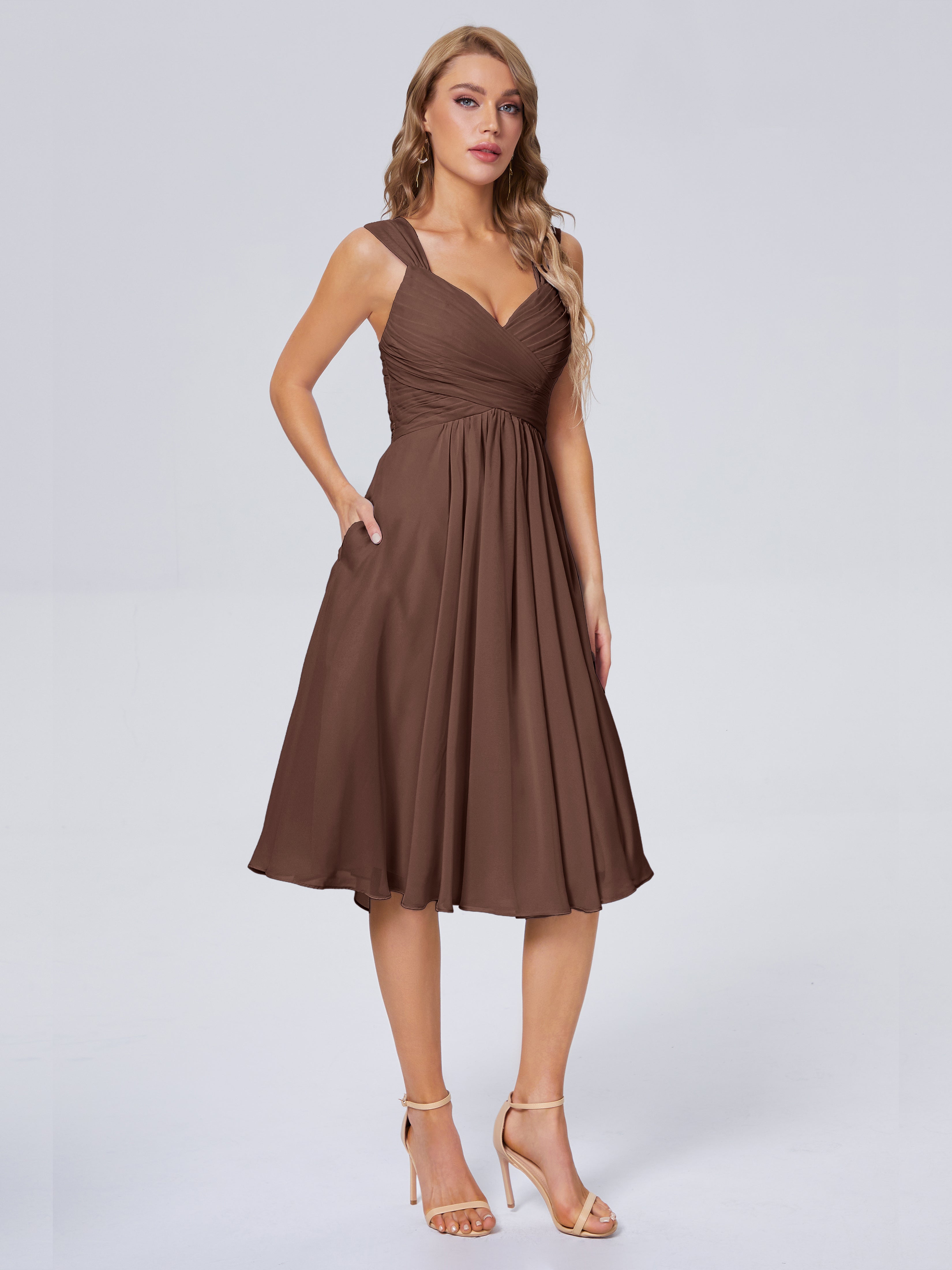 Robe Chocolat Demoiselle D Honneur Abordable Bretelles Courtes Mousseline Robes Demoiselle D'Honneur