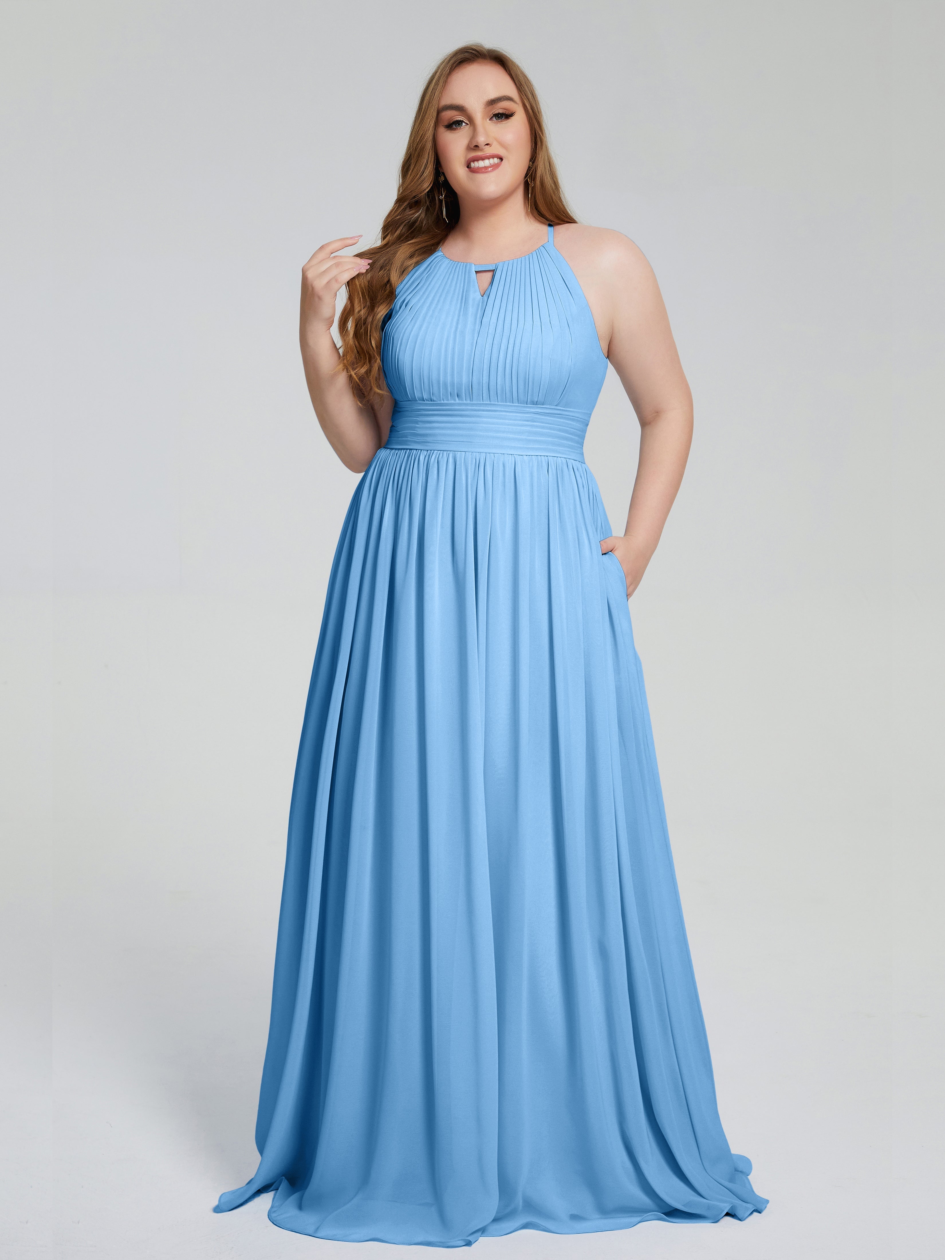 Robes De Demoiselle D'Honneur Bleues Payton Élégante Licou Mousseline Robes Demoiselle D'Honneur Grande Taille