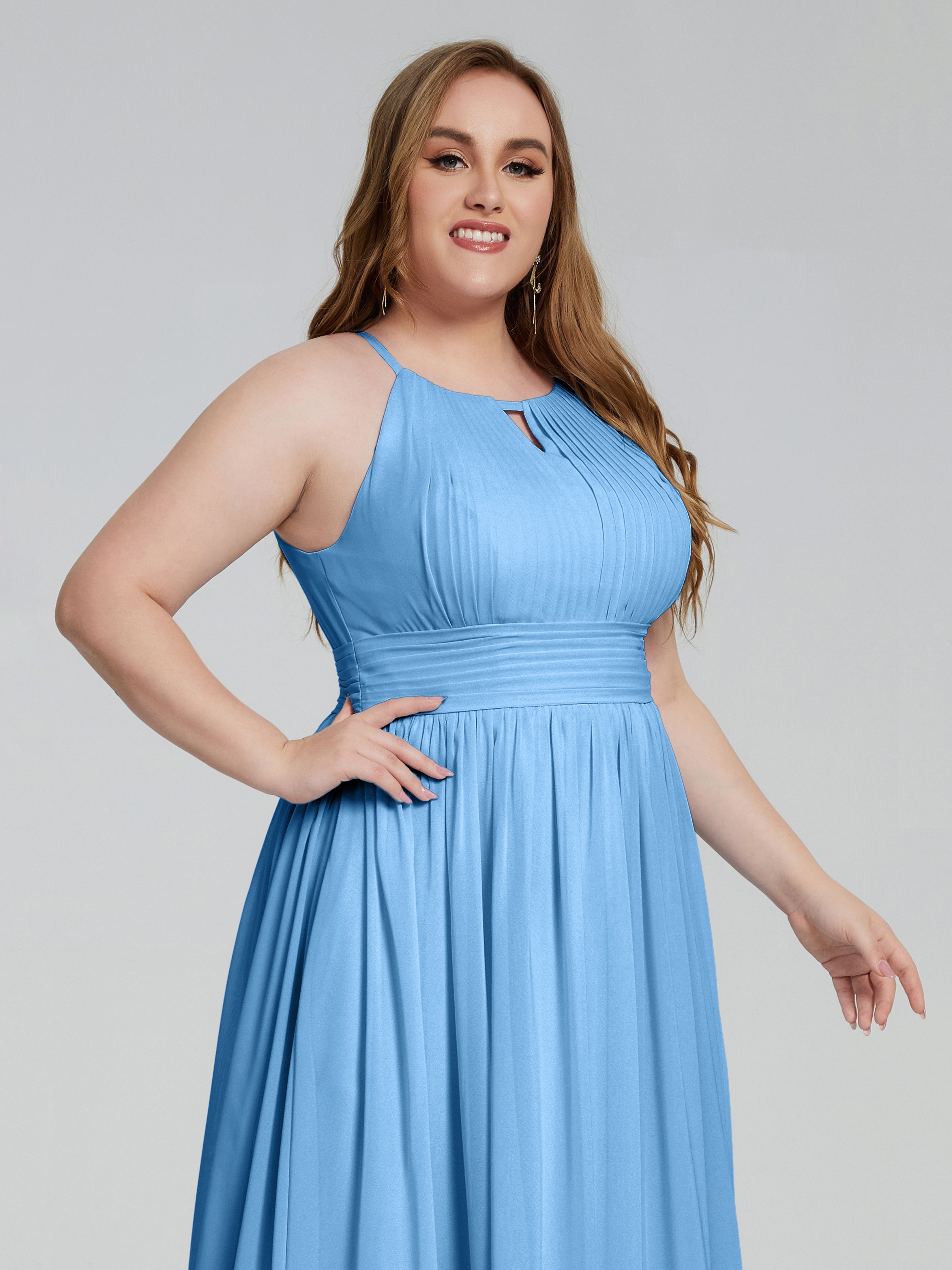 Robes De Demoiselle D'Honneur Bleues Payton Élégante Licou Mousseline Robes Demoiselle D'Honneur Grande Taille