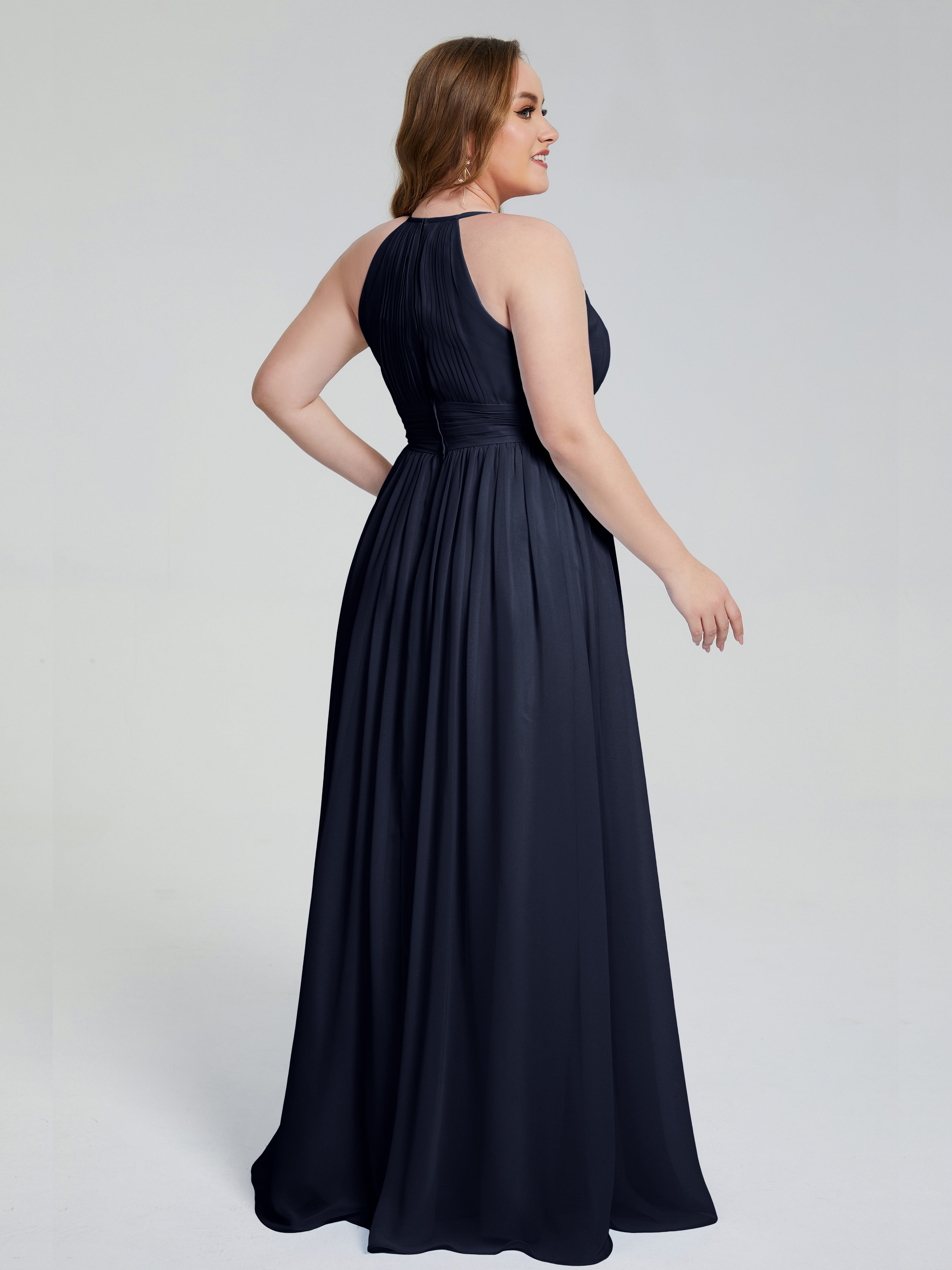 Robes De Demoiselle D'Honneur Bleu Marine Payton Élégante Licou Mousseline Robes Demoiselle D'Honneur Grande Taille