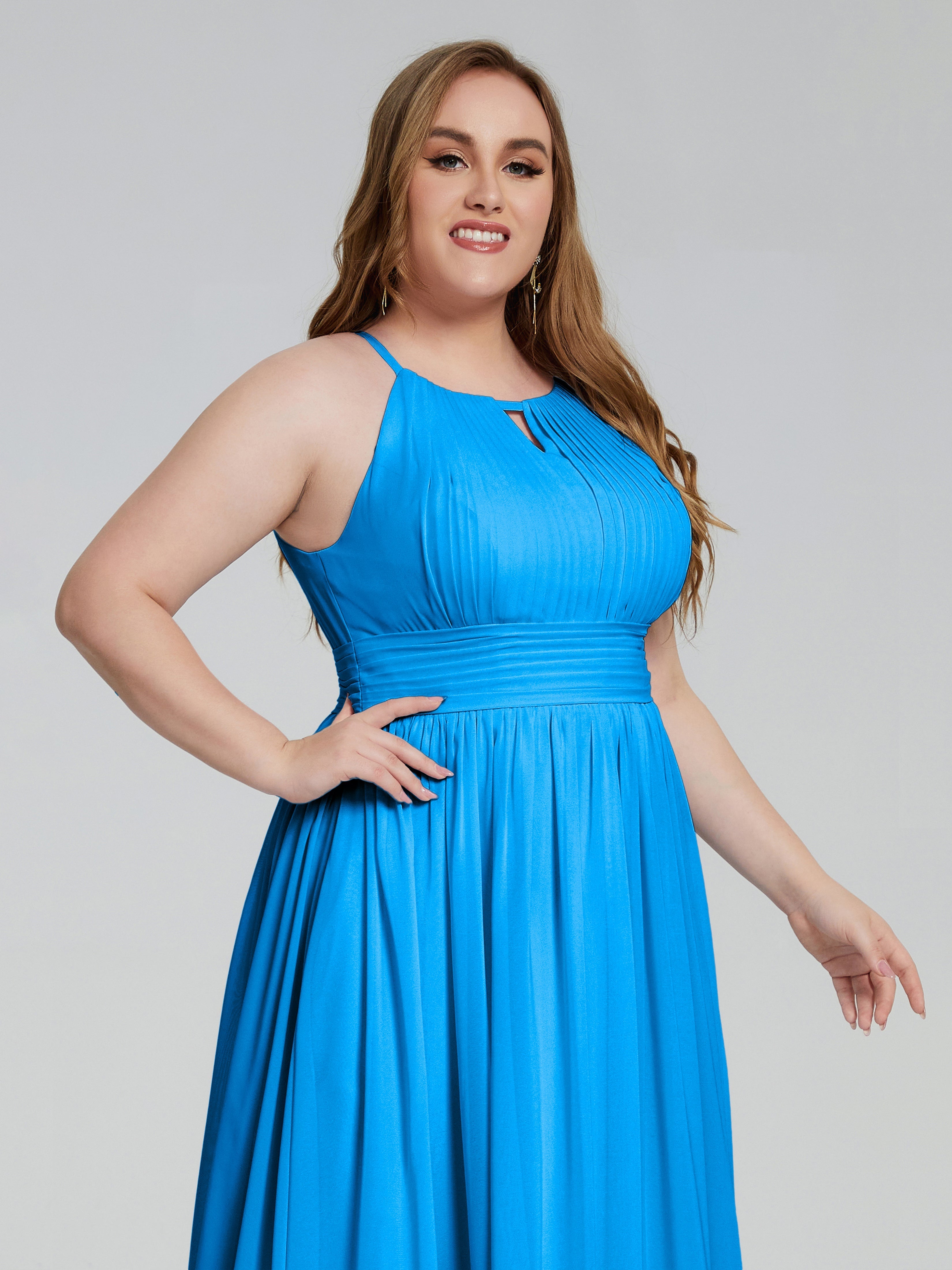 Robes De Demoiselle D'Honneur Bleu Océan Payton Élégante Licou Mousseline Robes Demoiselle D'Honneur Grande Taille