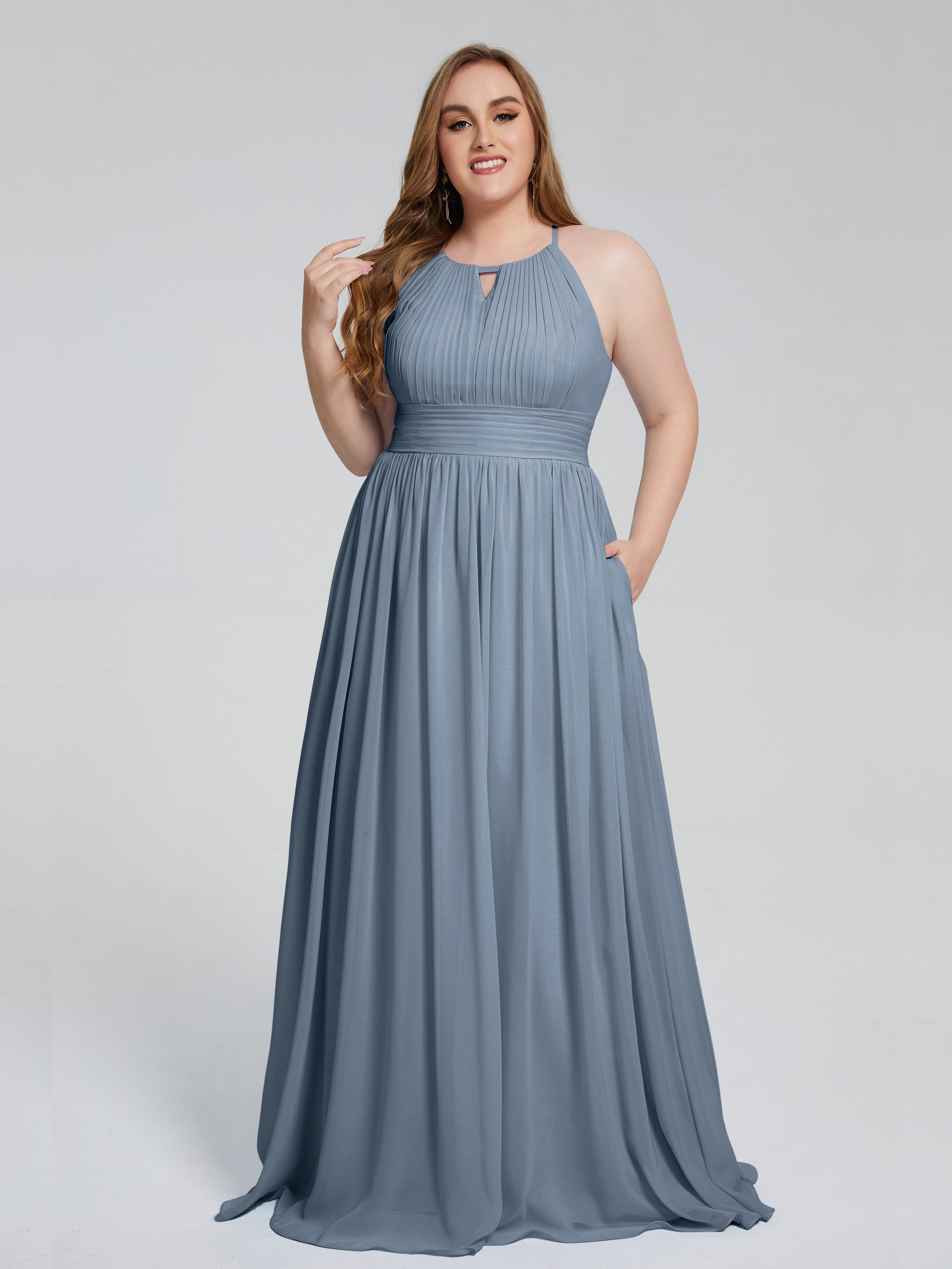 Robes De Demoiselle D'Honneur Bleu Gris Payton Élégante Licou Mousseline Robes Demoiselle D'Honneur Grande Taille