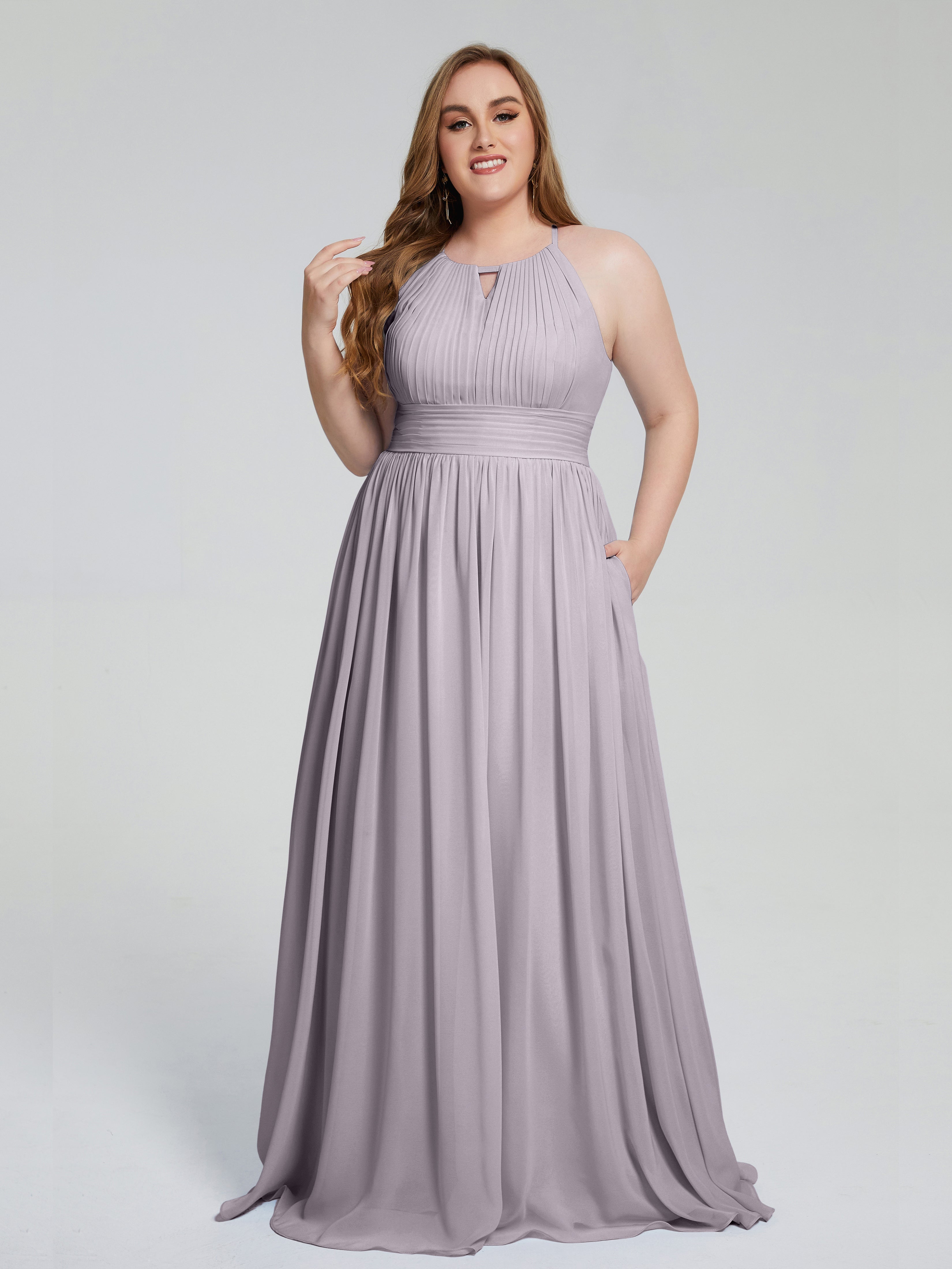 Robes De Demoiselle D'Honneur Crépuscule Payton Élégante Licou Mousseline Robes Demoiselle D'Honneur Grande Taille