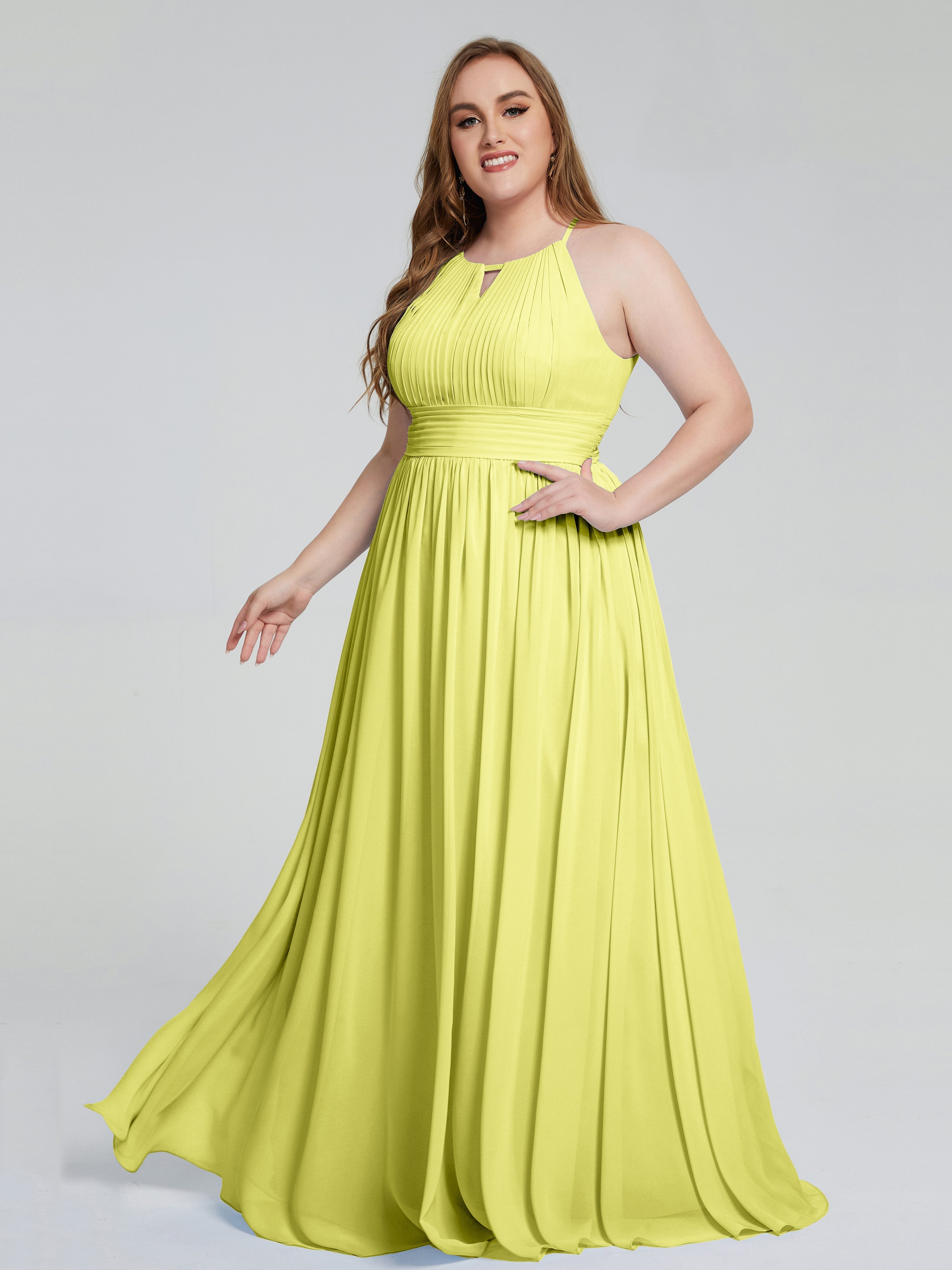 Robes De Demoiselle D'Honneur Jonquille Payton Élégante Licou Mousseline Robes Demoiselle D'Honneur Grande Taille