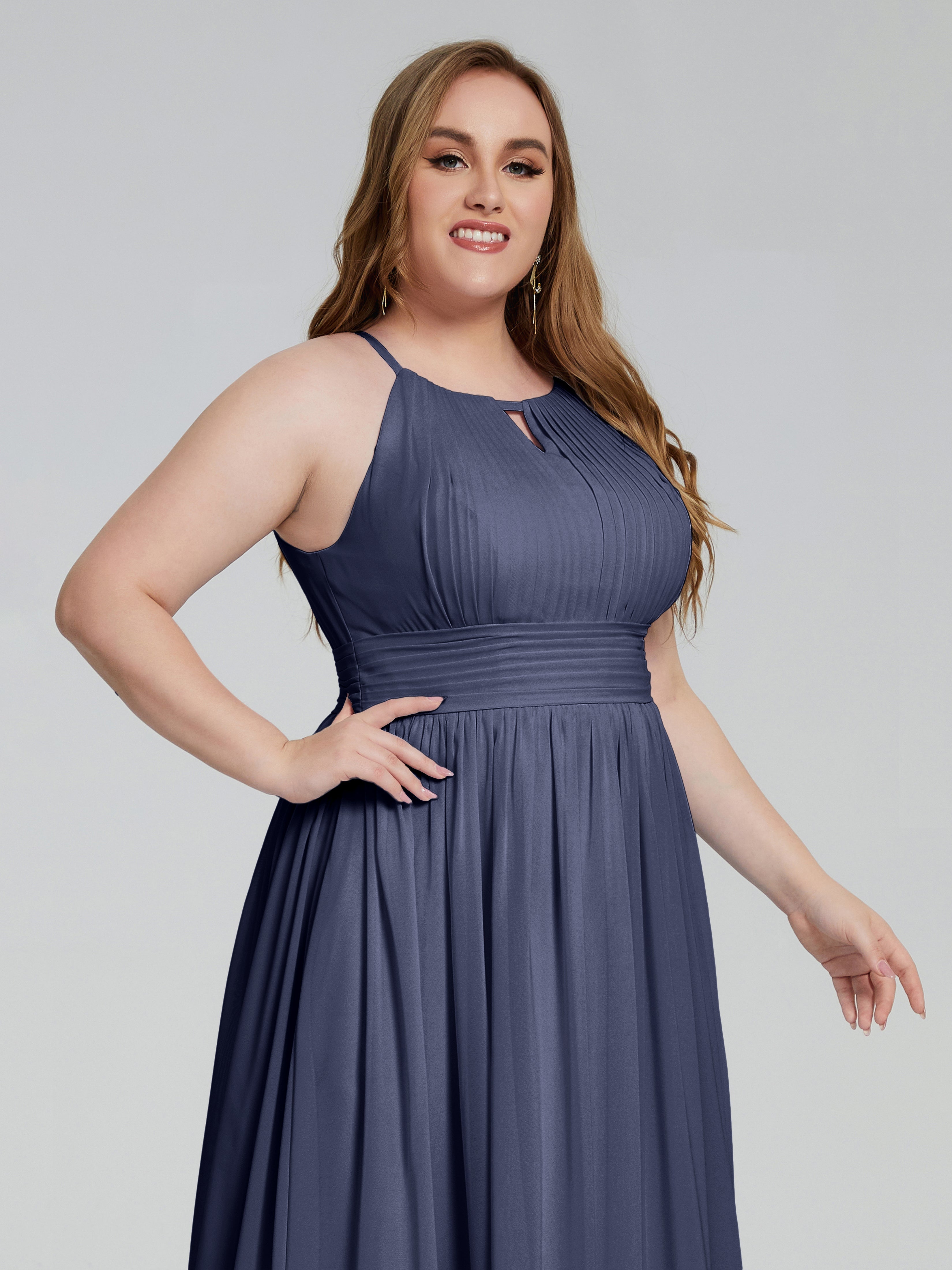 Robes De Demoiselle D'Honneur Bleu Orageux Payton Élégante Licou Mousseline Robes Demoiselle D'Honneur Grande Taille