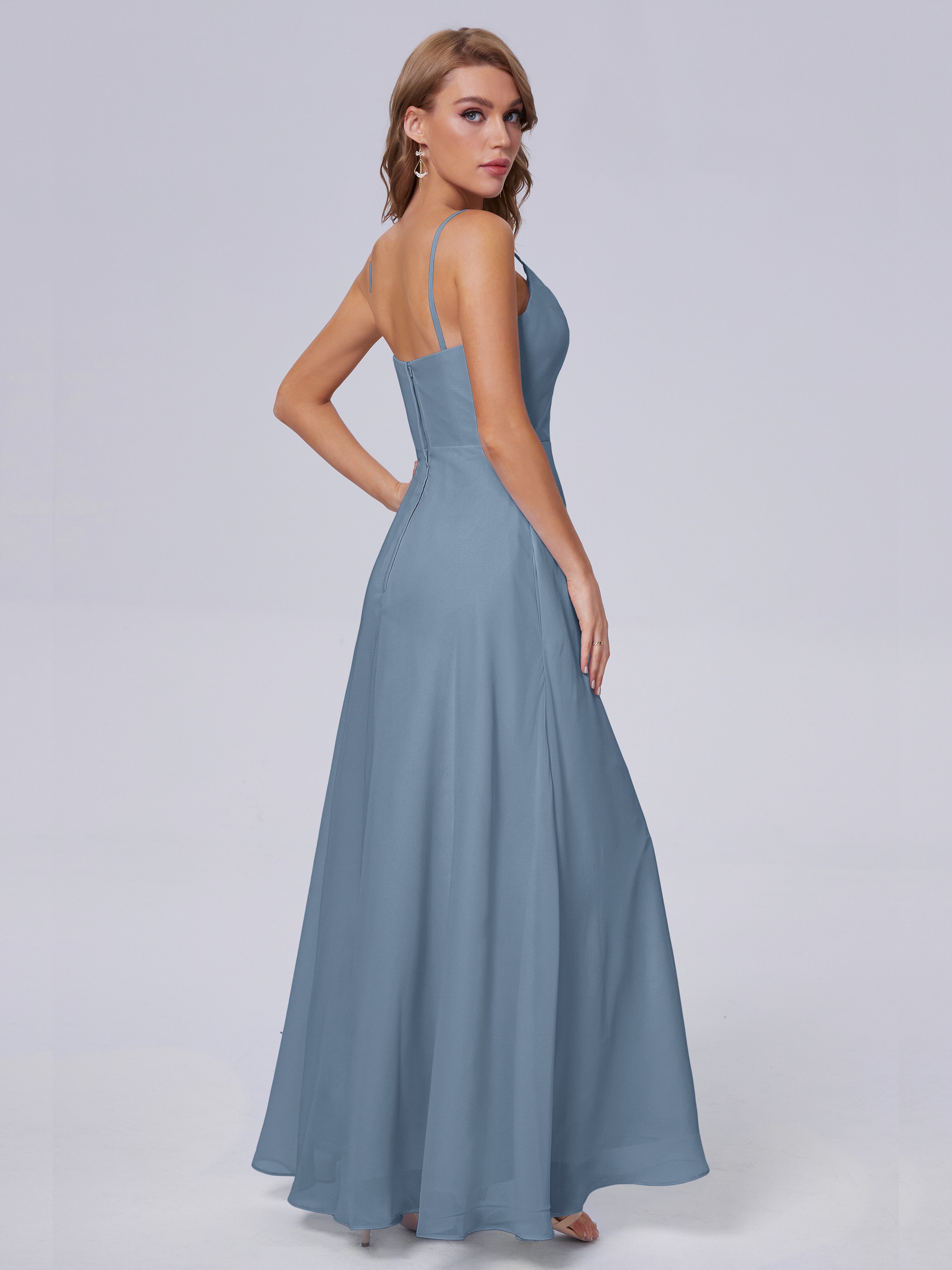 Robes De Demoiselle D'Honneur Bleu De Schiste Reese Mignonne Bretelles Spaghetti Mousseline Robes Demoiselle D'Honneur
