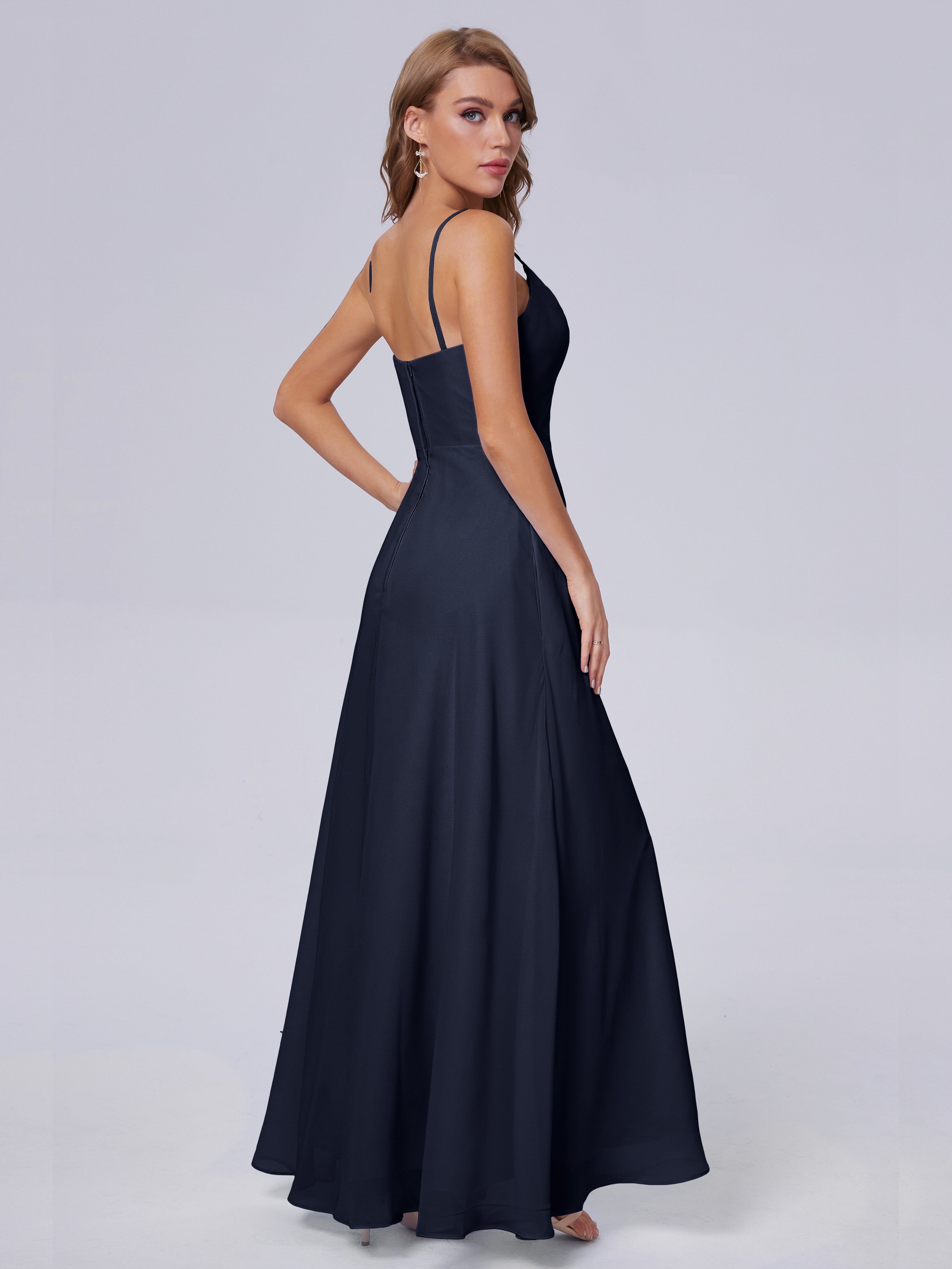 Robes De Demoiselle D'Honneur Bleu Marine Reese Mignonne Bretelles Spaghetti Mousseline Robes Demoiselle D'Honneur